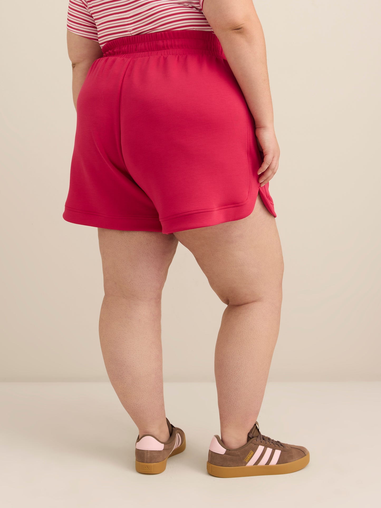 Responsible, Lightweight Tulip-Hem Bermuda Short - Active Zone