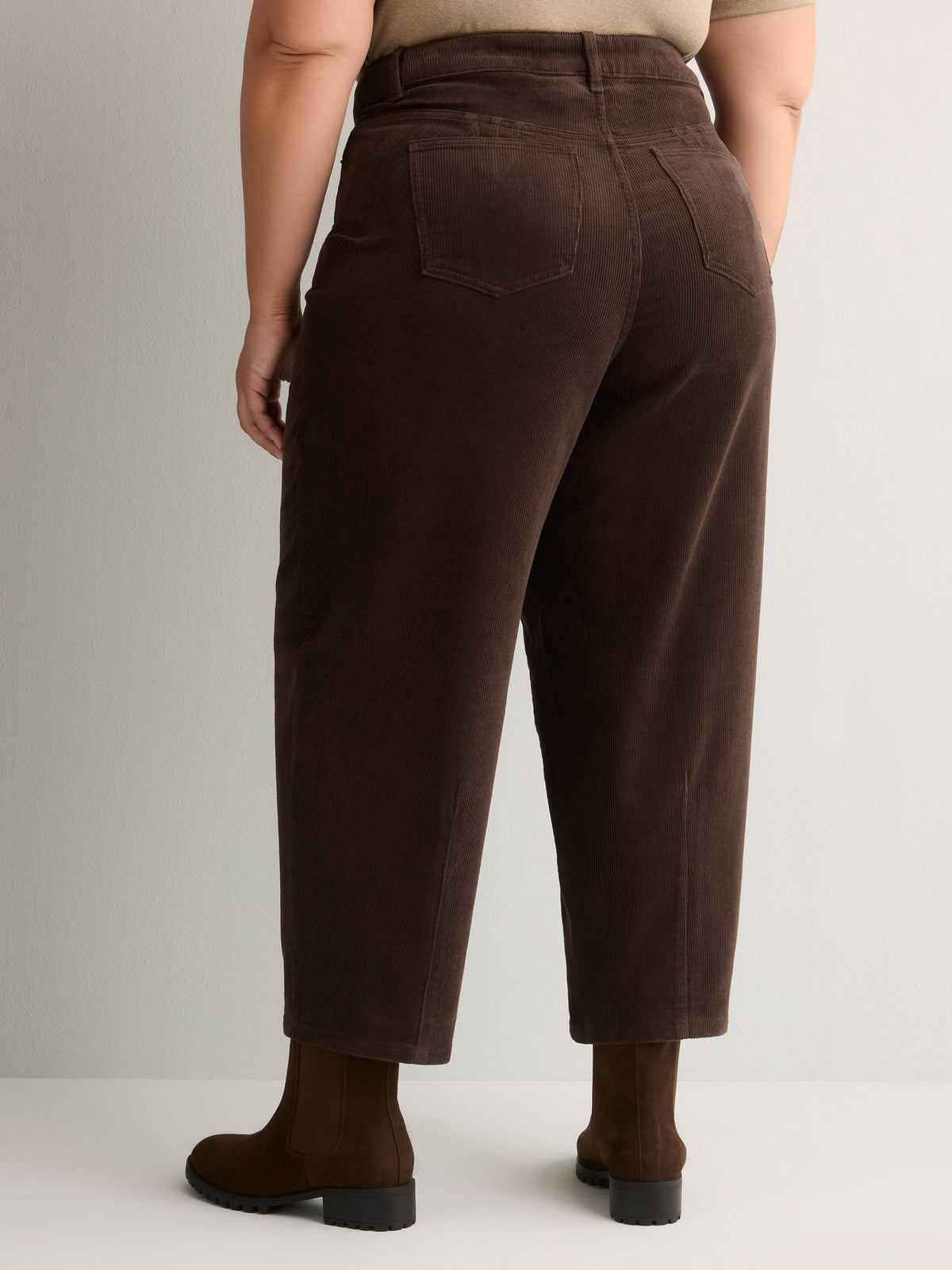 Curvy-Fit Barrel-Leg Corduroy Pant