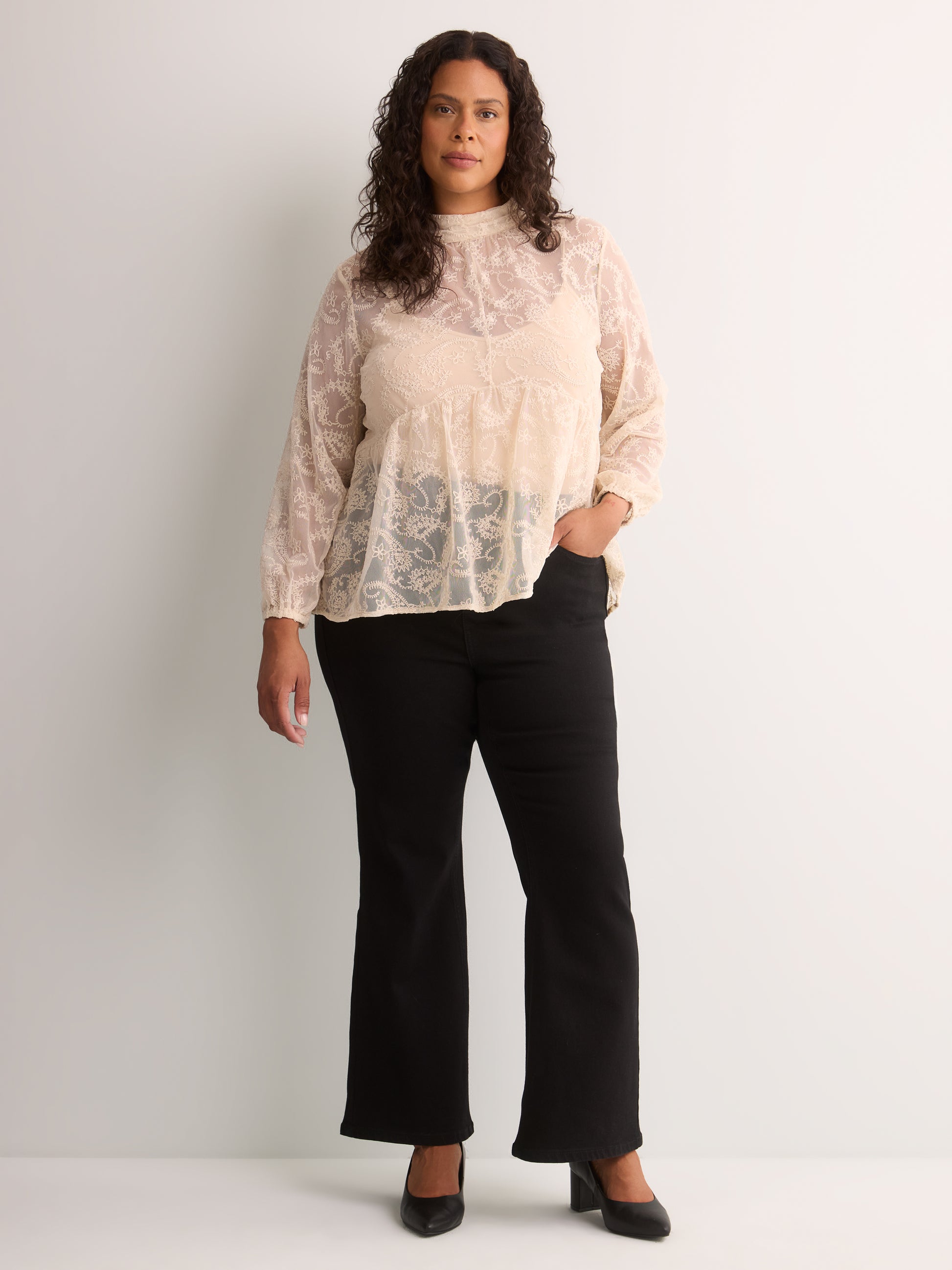 Classic-Fit High-Rise Flared-Leg Denim Pant - d/C jeans