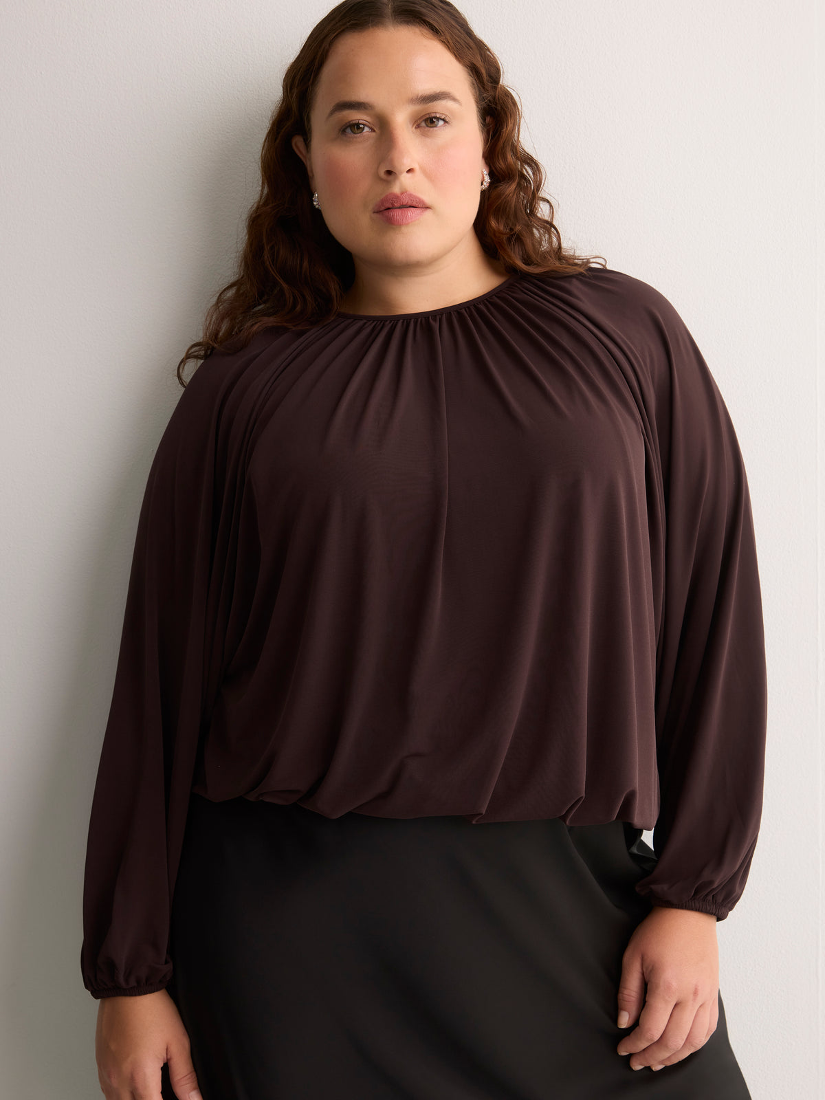 Short Loose-Fit Bubble-Hem Knit Top