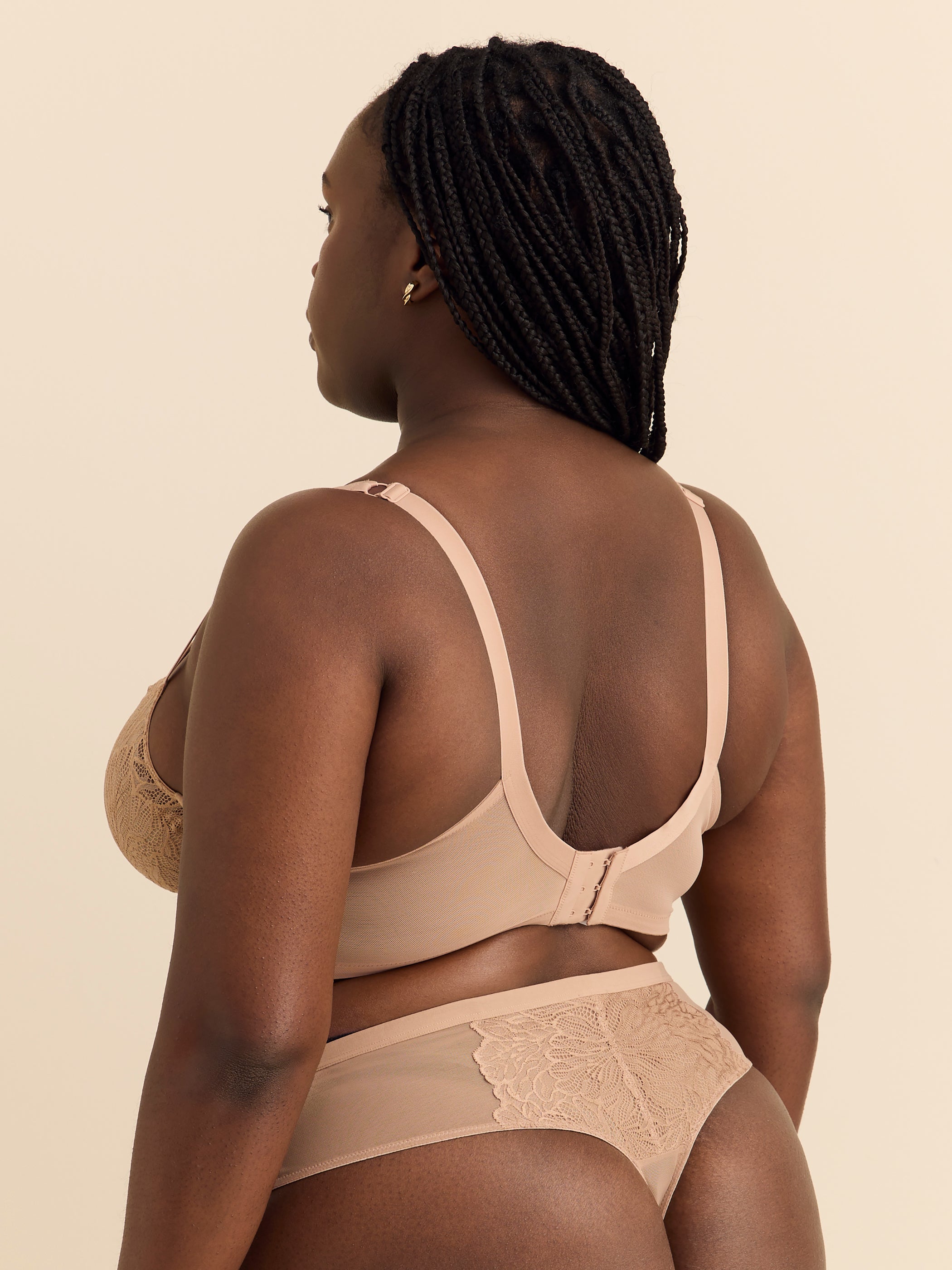 Soutien-gorge en dentelle à deux épaisseurs, avec armatures - Déesse Collection