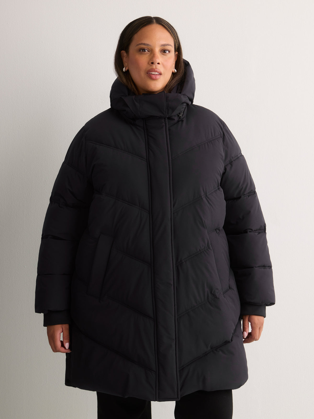 Black Hooded Knee-Length Stretch Puffer Jacket