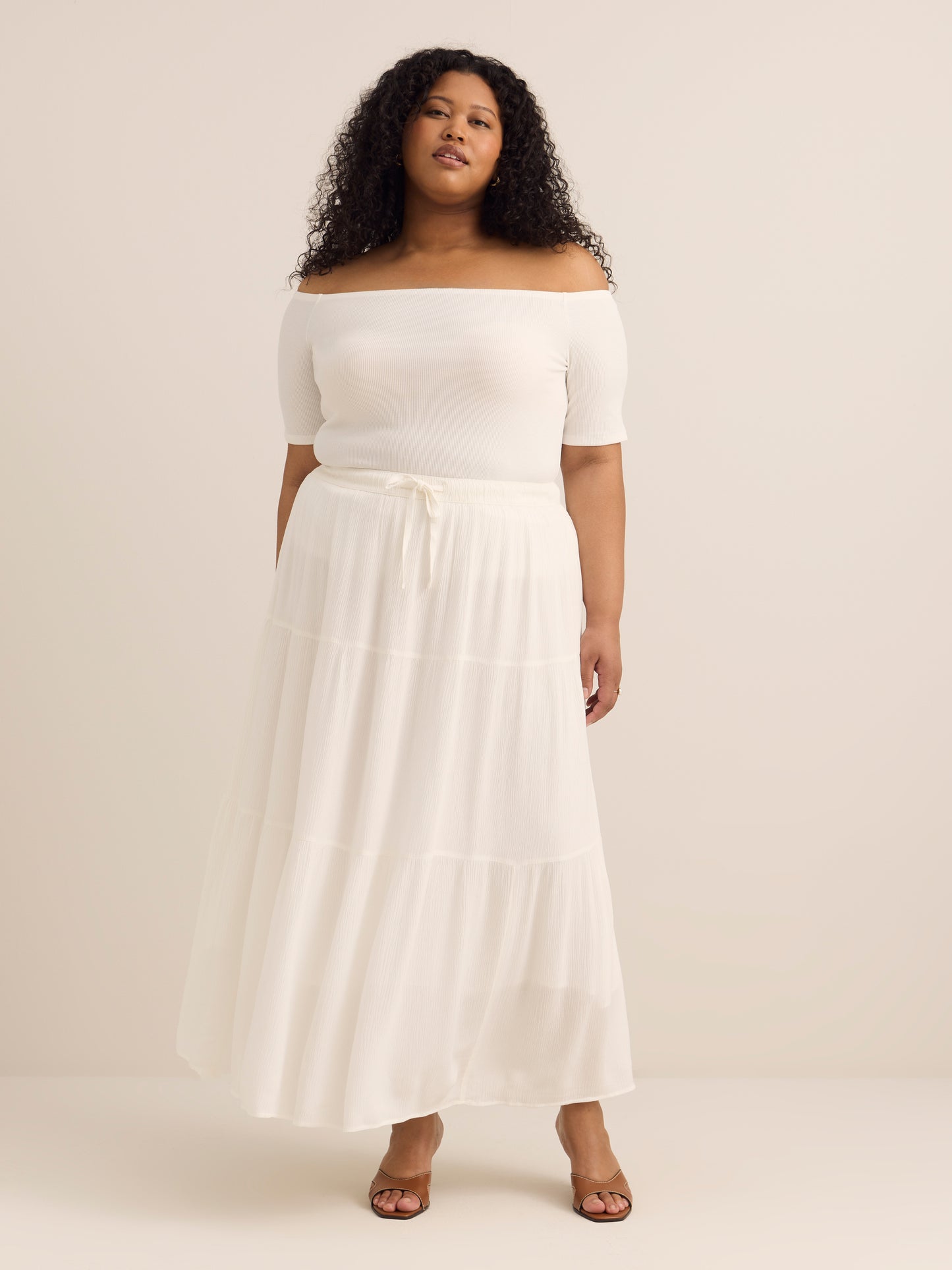 Off-Shoulder Ribbed Knit Fitted Top