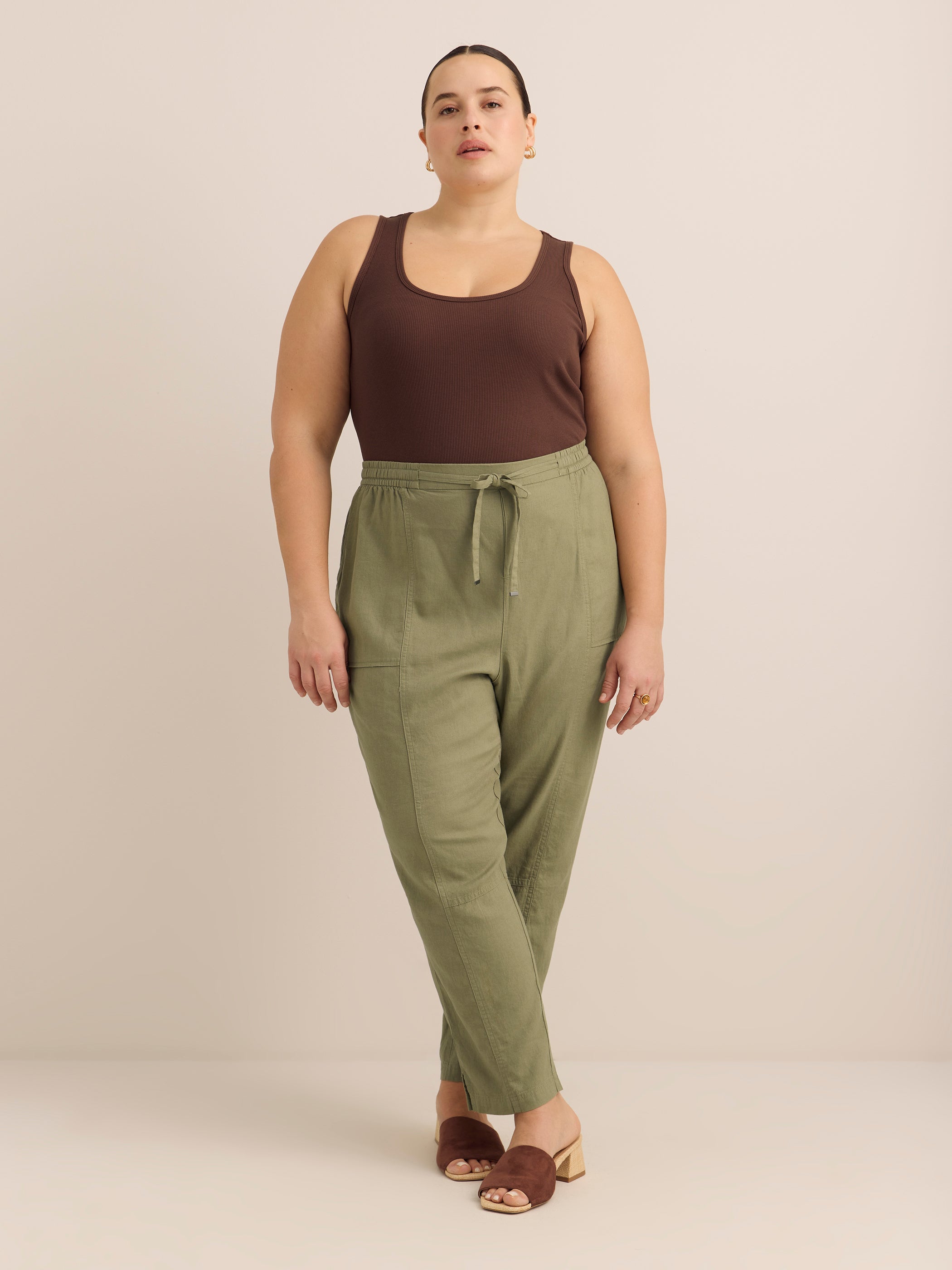 Linen Blend Tapered-Leg Pant