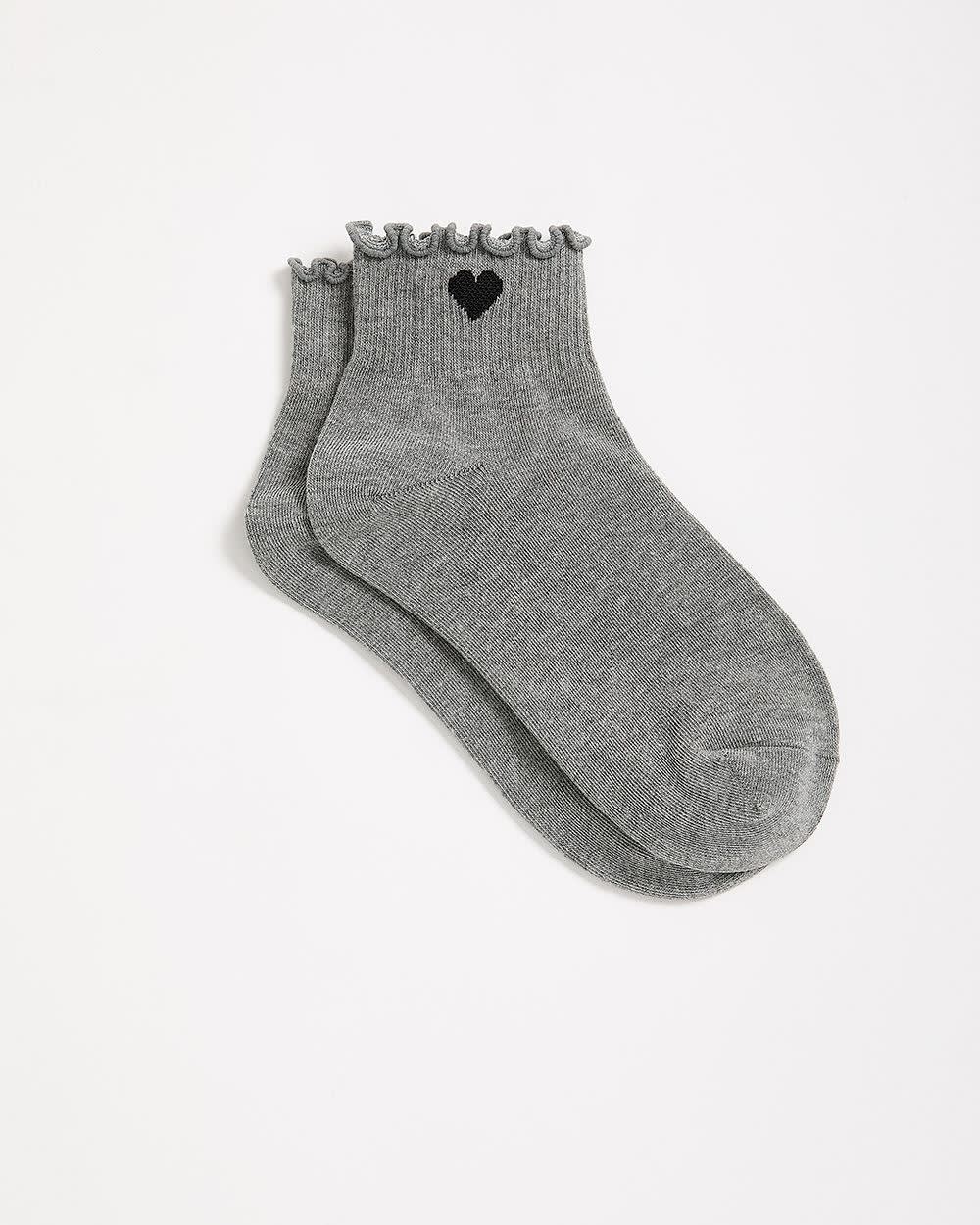 Lettuce-Edge Ankle Socks with Heart Placement Print