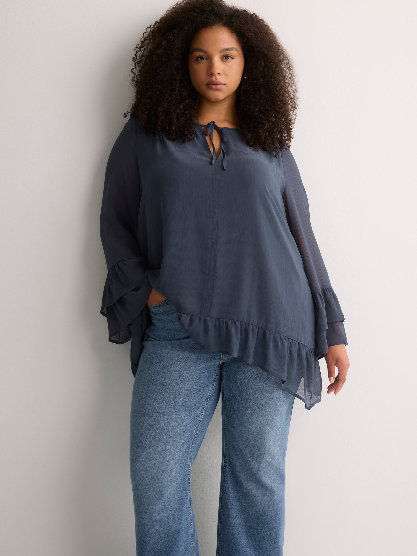 Classic-Fit High-Rise Flared-Leg Denim Pant - d/C jeans