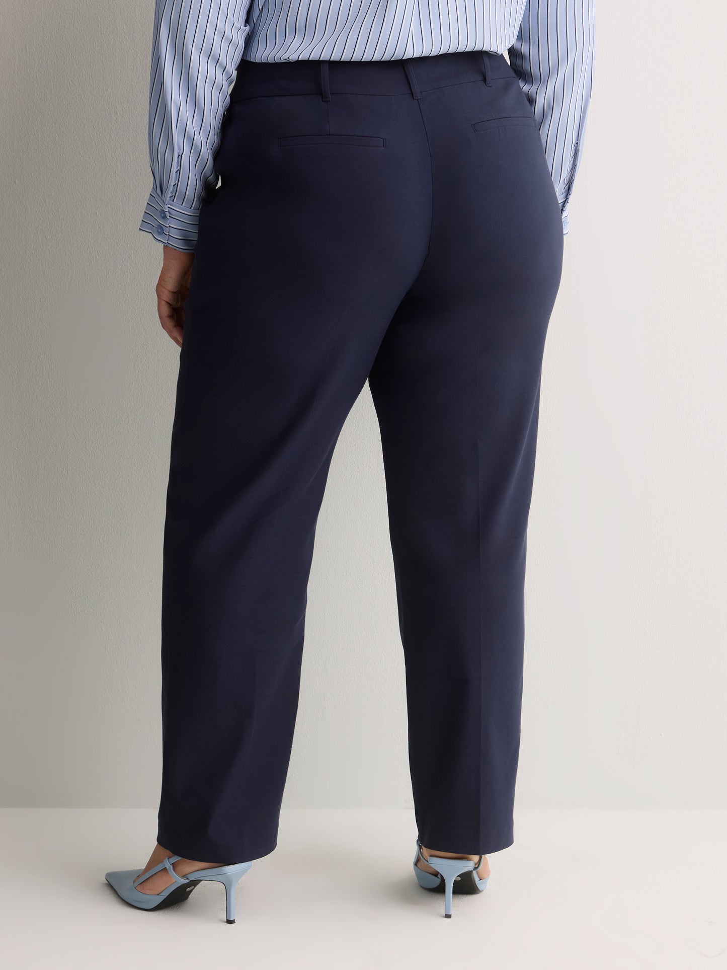 Petite, Navy Savvy-Fit Straight-Leg Pant - PENN. Essentials