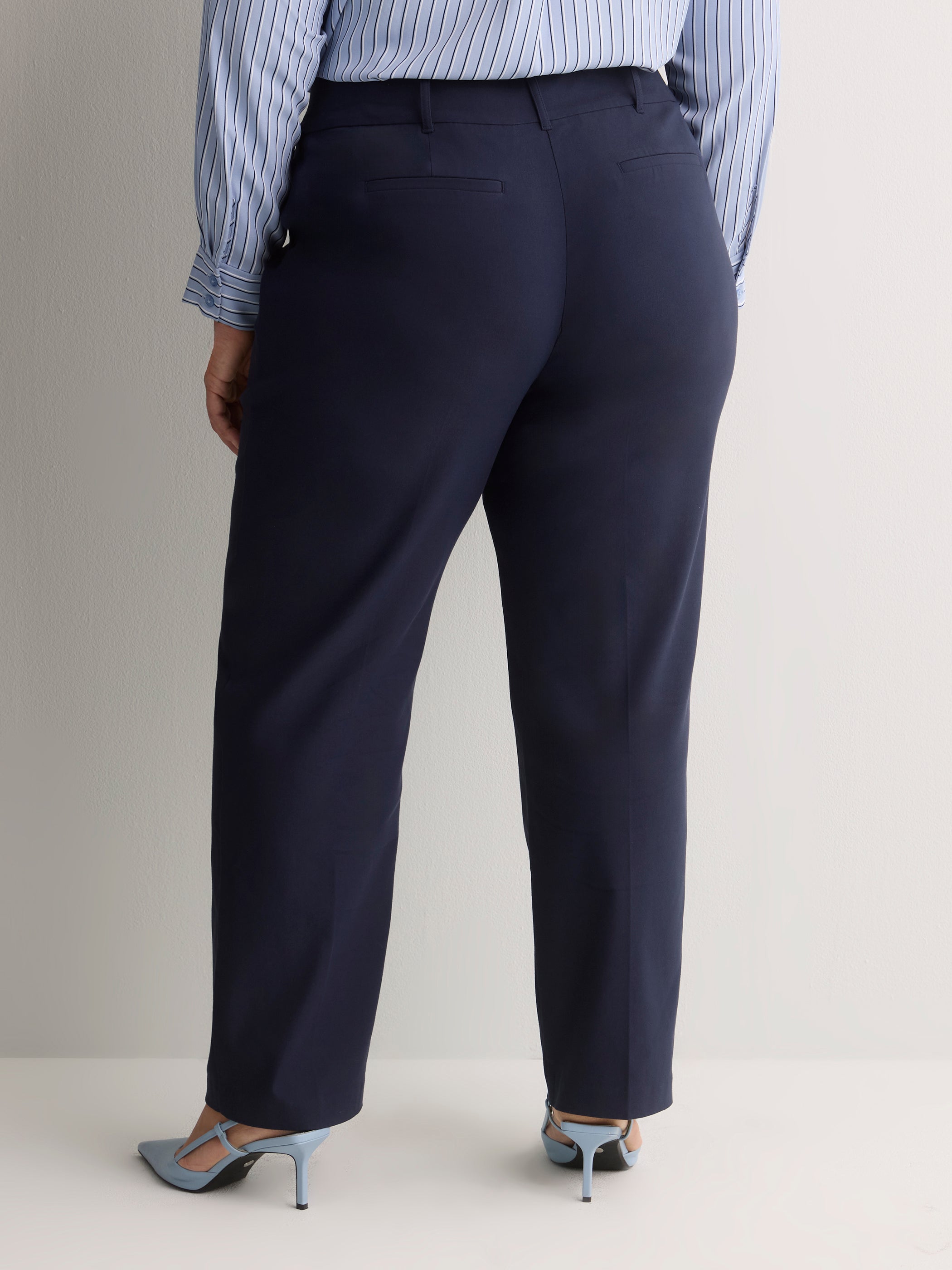 Petite, Navy Savvy-Fit Straight-Leg Pant - PENN. Essentials