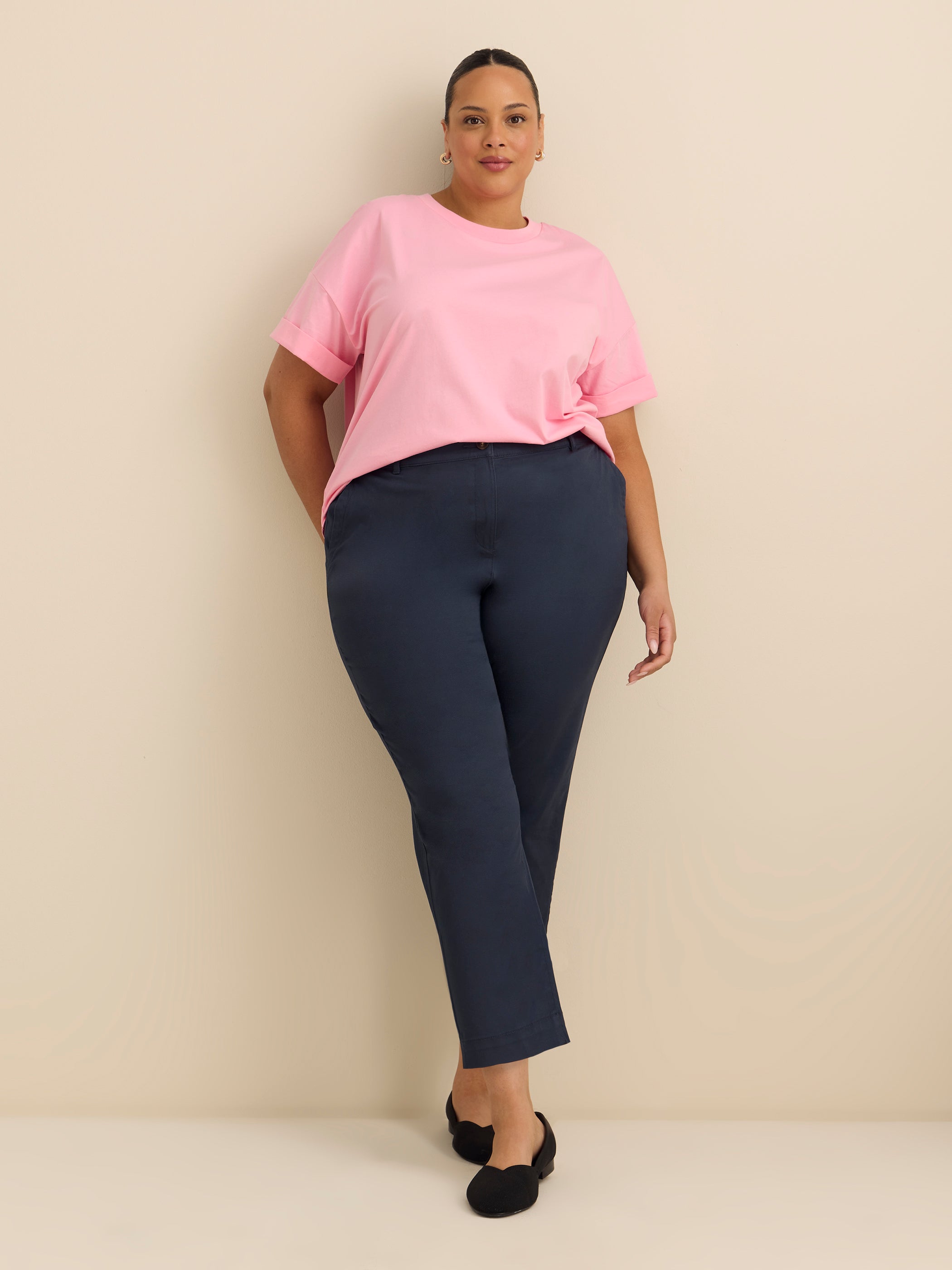 Pantalon chino uni à jambe fuselée