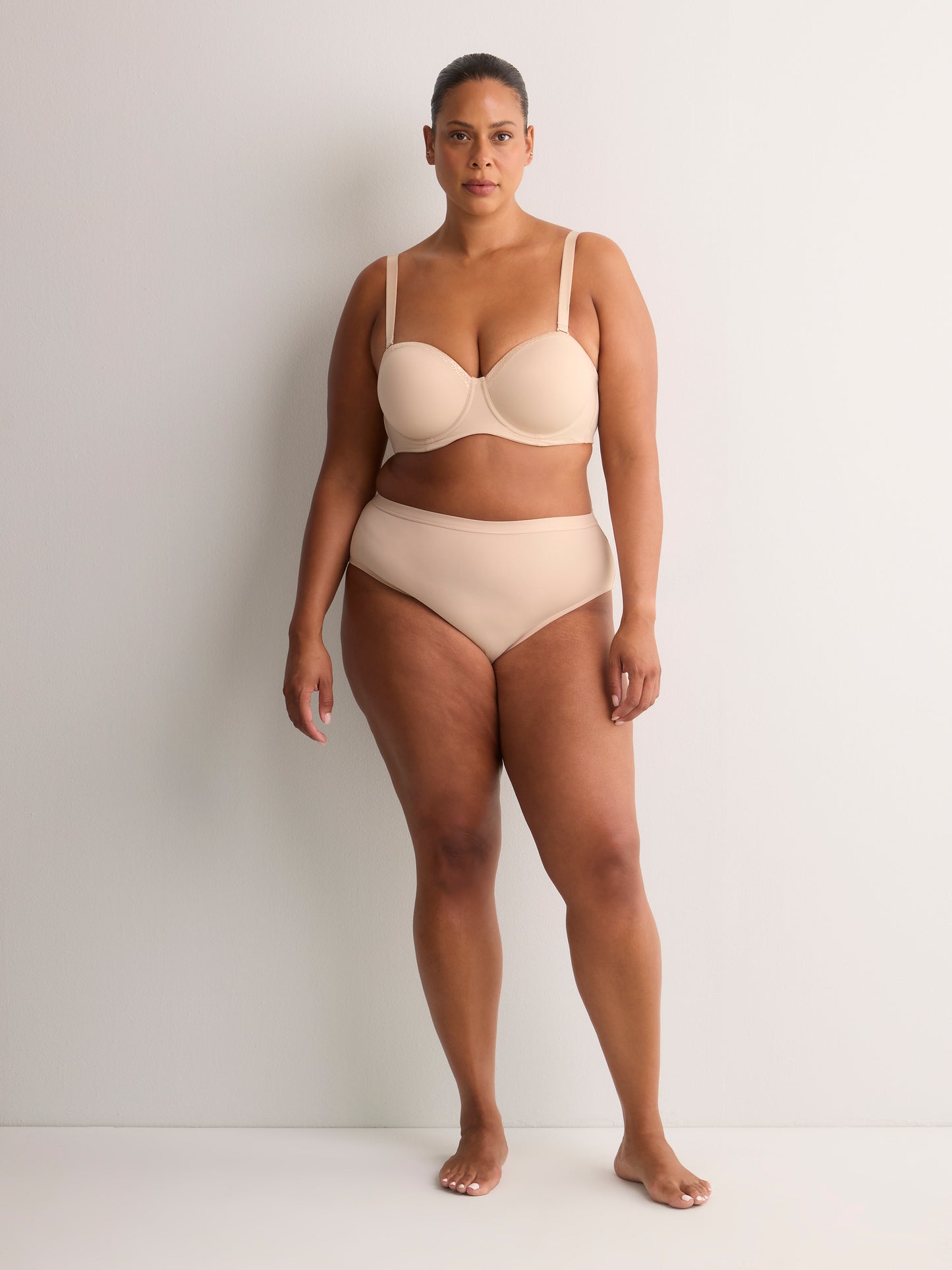 Strapless/Multiway Microfibre Bra - Déesse Collection