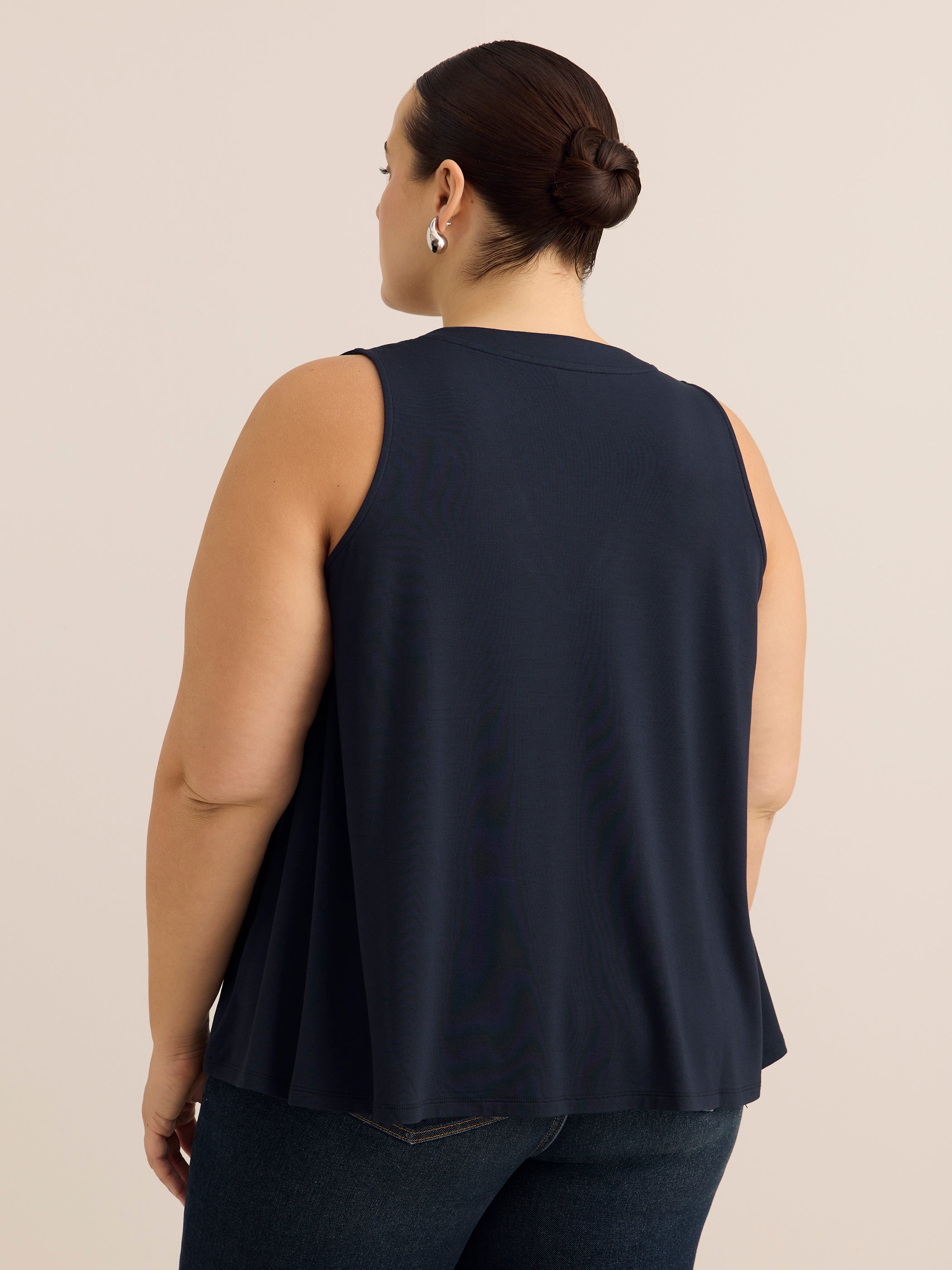 Sleeveless V-Neck Swing Top