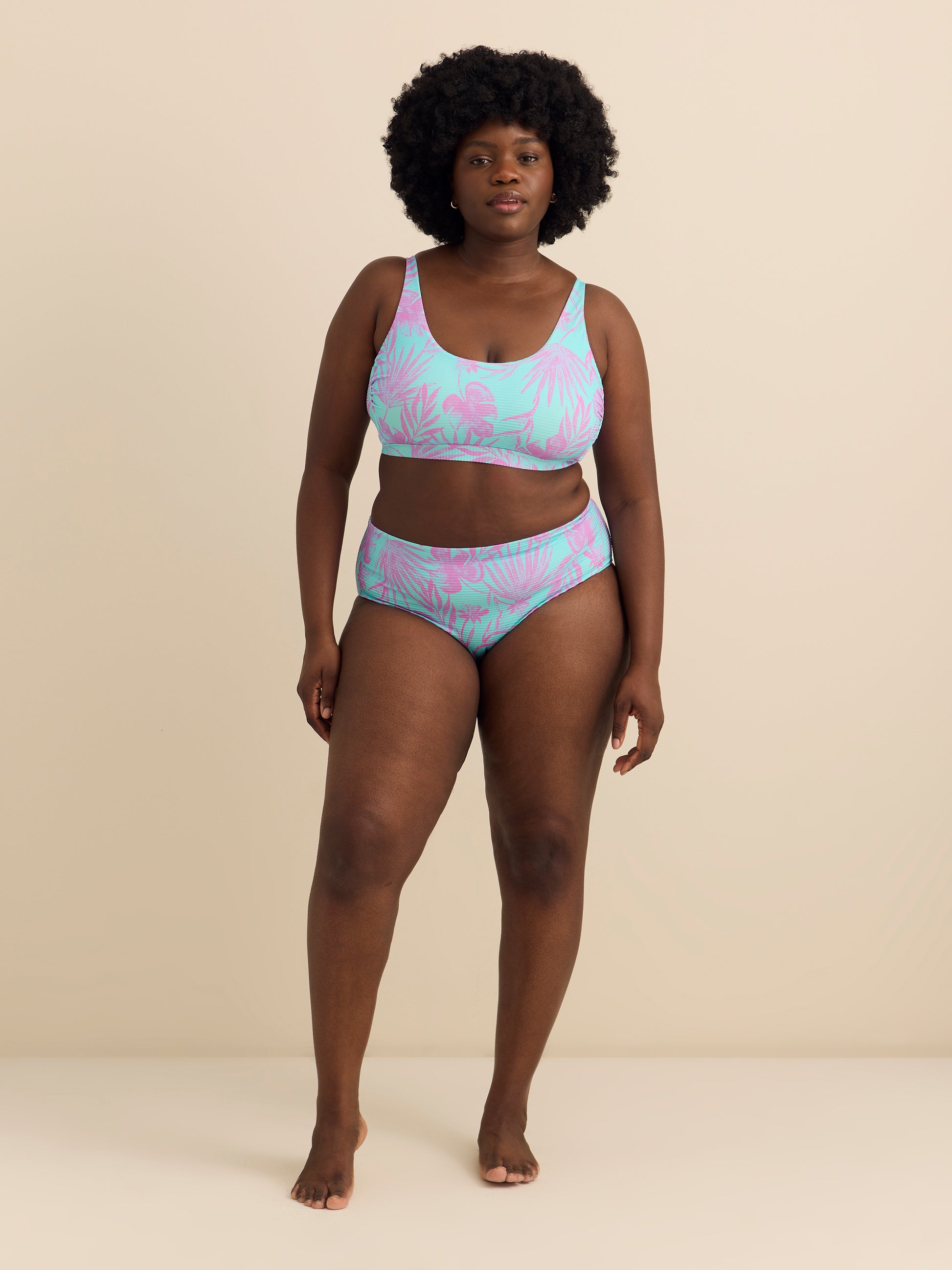 Tropical Amore Scoop Bikini Top - Body Glove