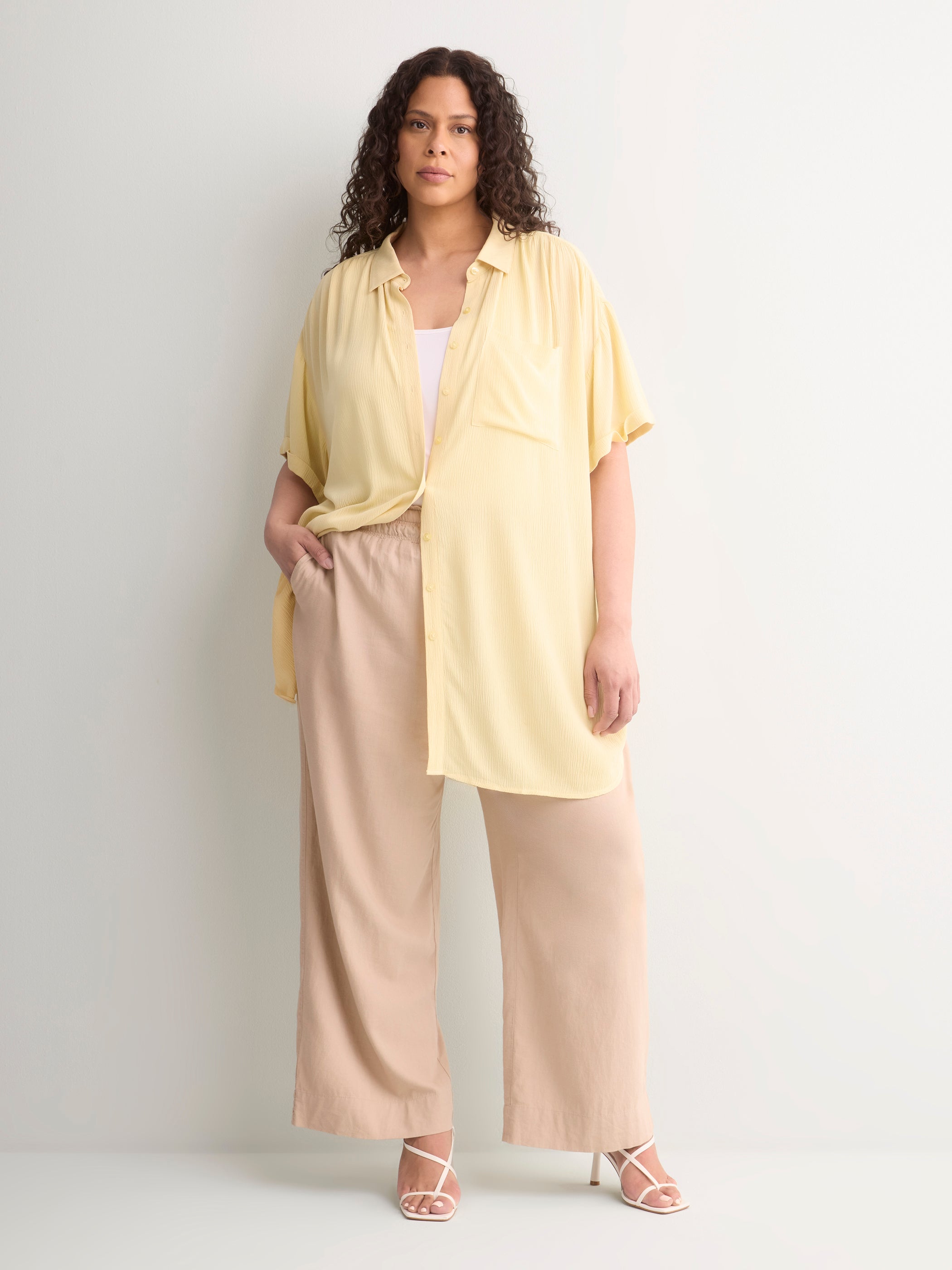 Loose-Fit Short-Sleeve Crinkle Buttoned-Down Tunic