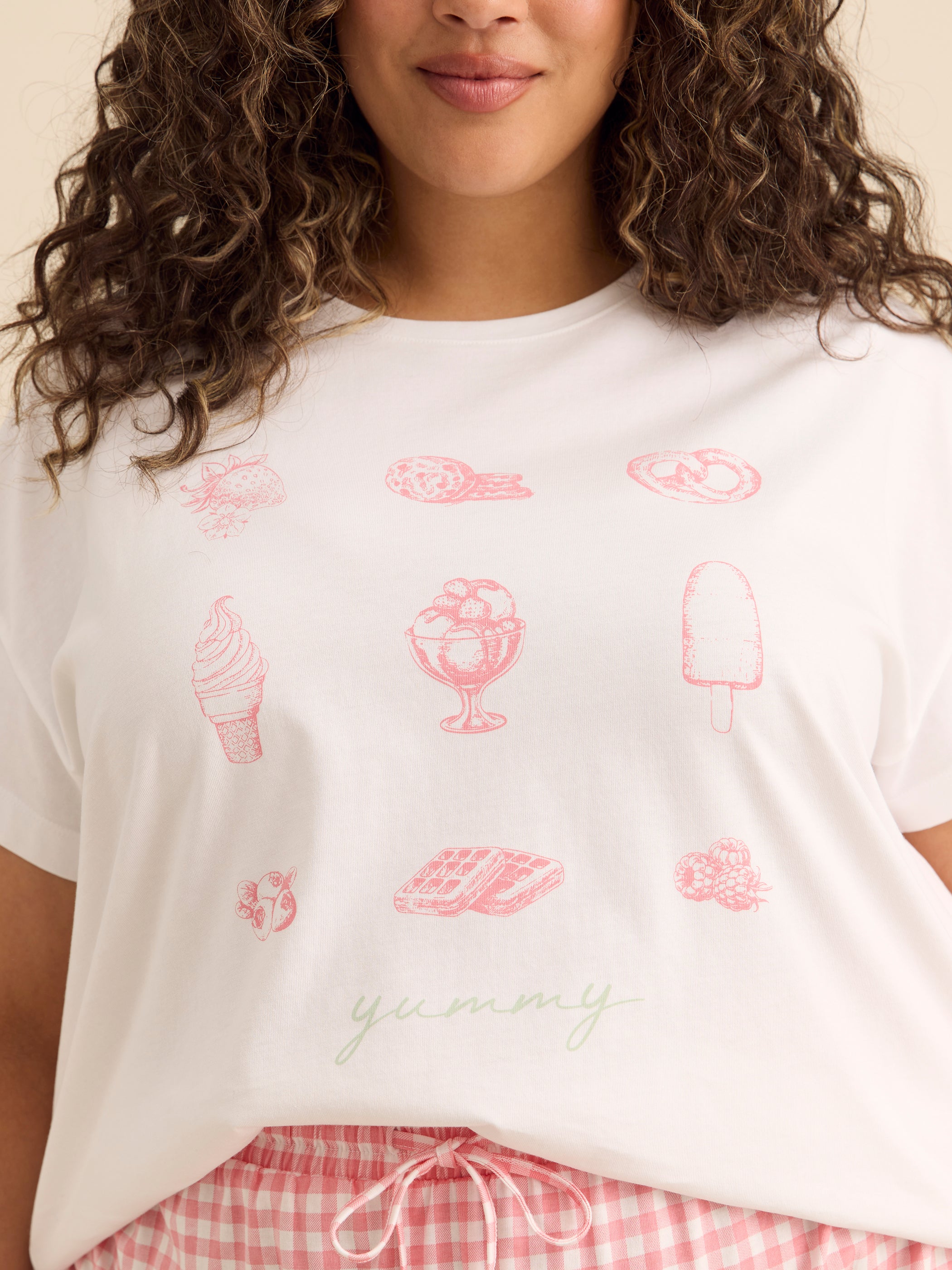 White and Pink T-Shirt and Plaid Boxer Pyjama Set - ti Voglio