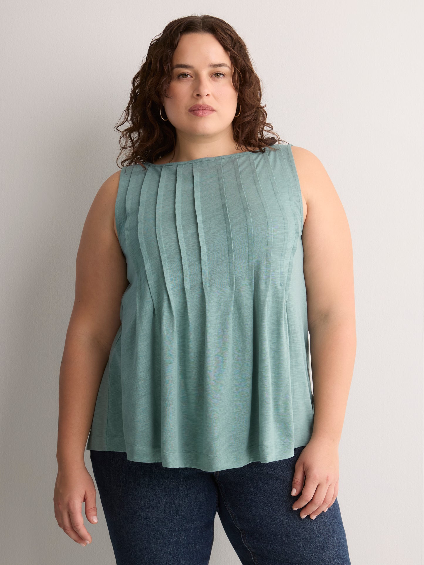 Sleeveless Swing Pintuck Knit Top