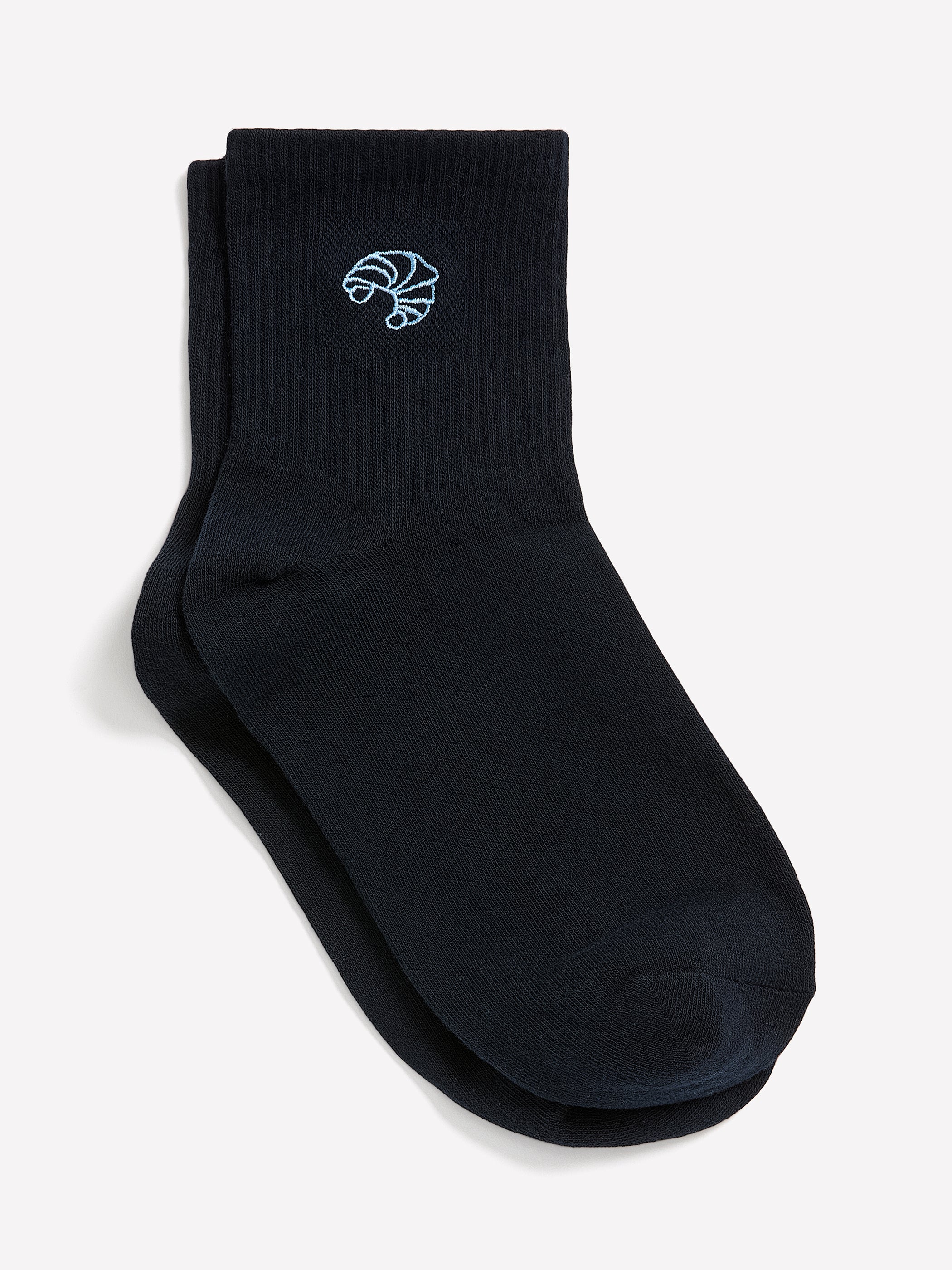Chaussettes courtes bleues avec broderie de croissant