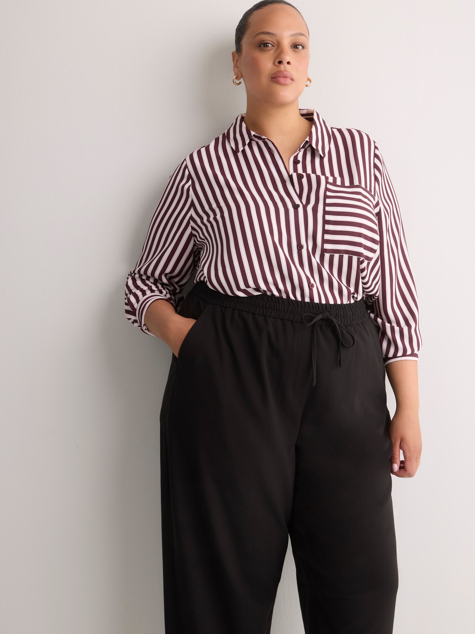 Black Workleisure Barrel-Leg Pull-On Pant
