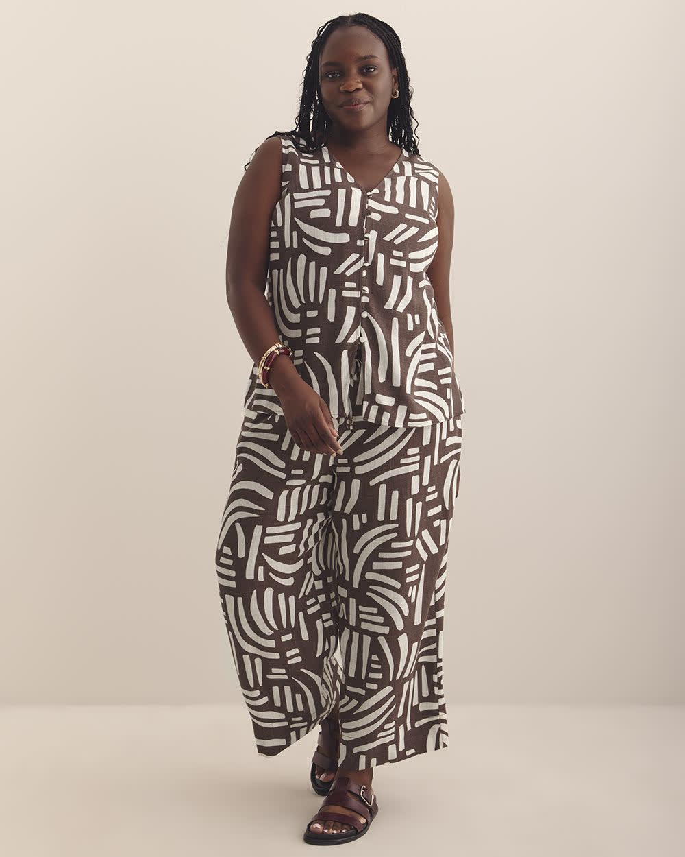 Blouse boutonnée sans manches à encolure en V