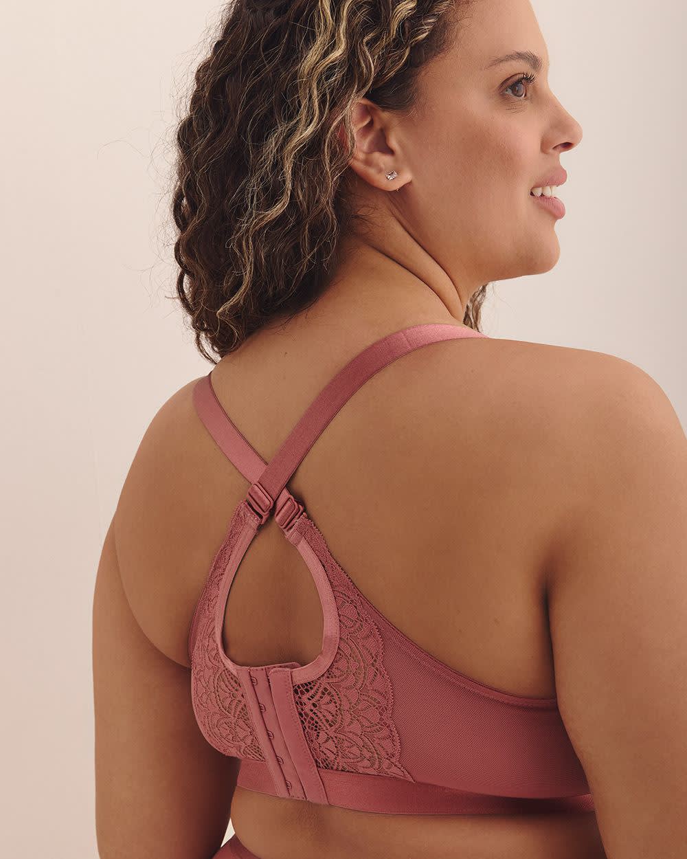 Lace Bralette with Scalloped Edge - Déesse Collection