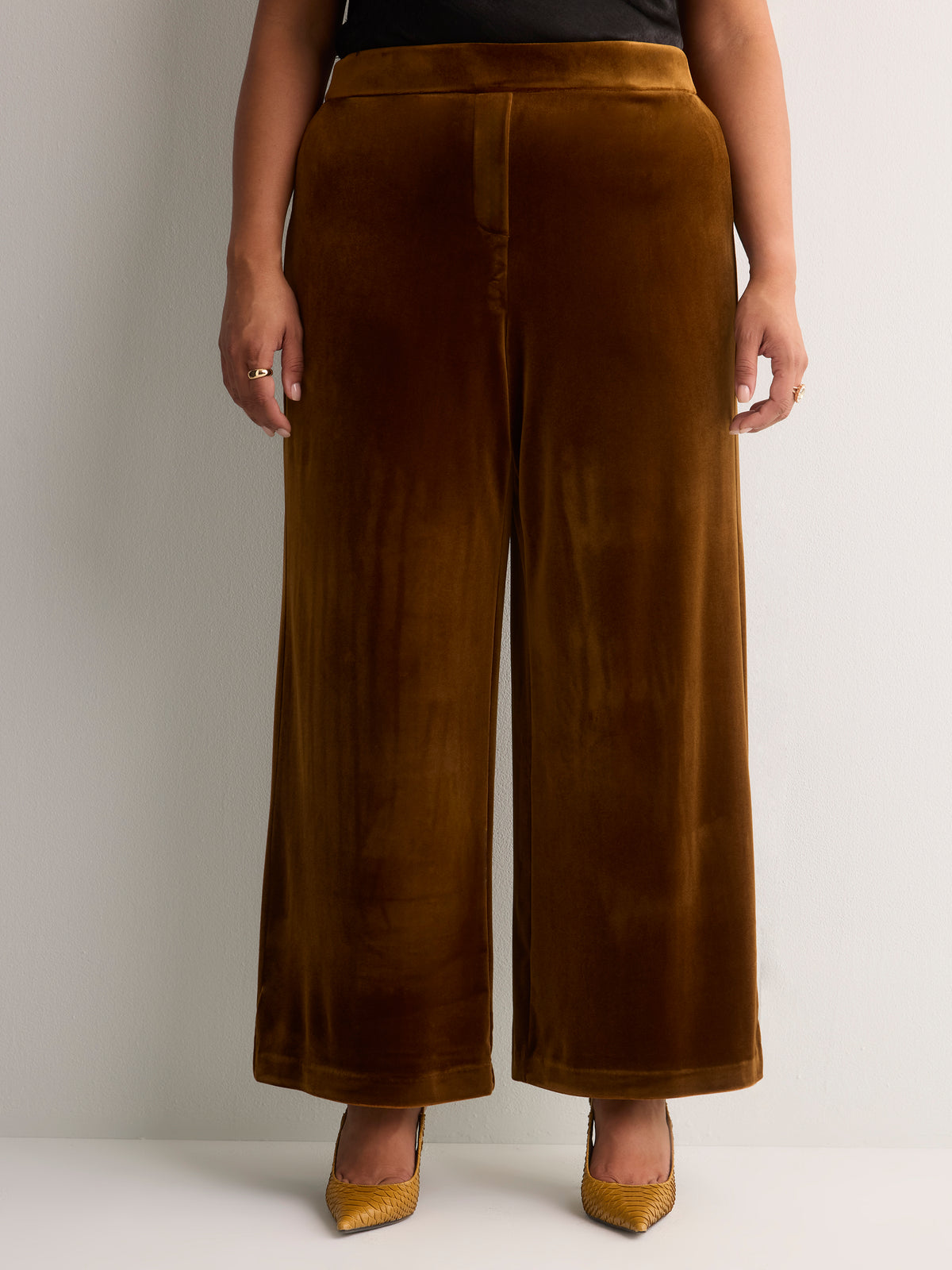 Golden Velvet Wide-Leg Pull-On Pant