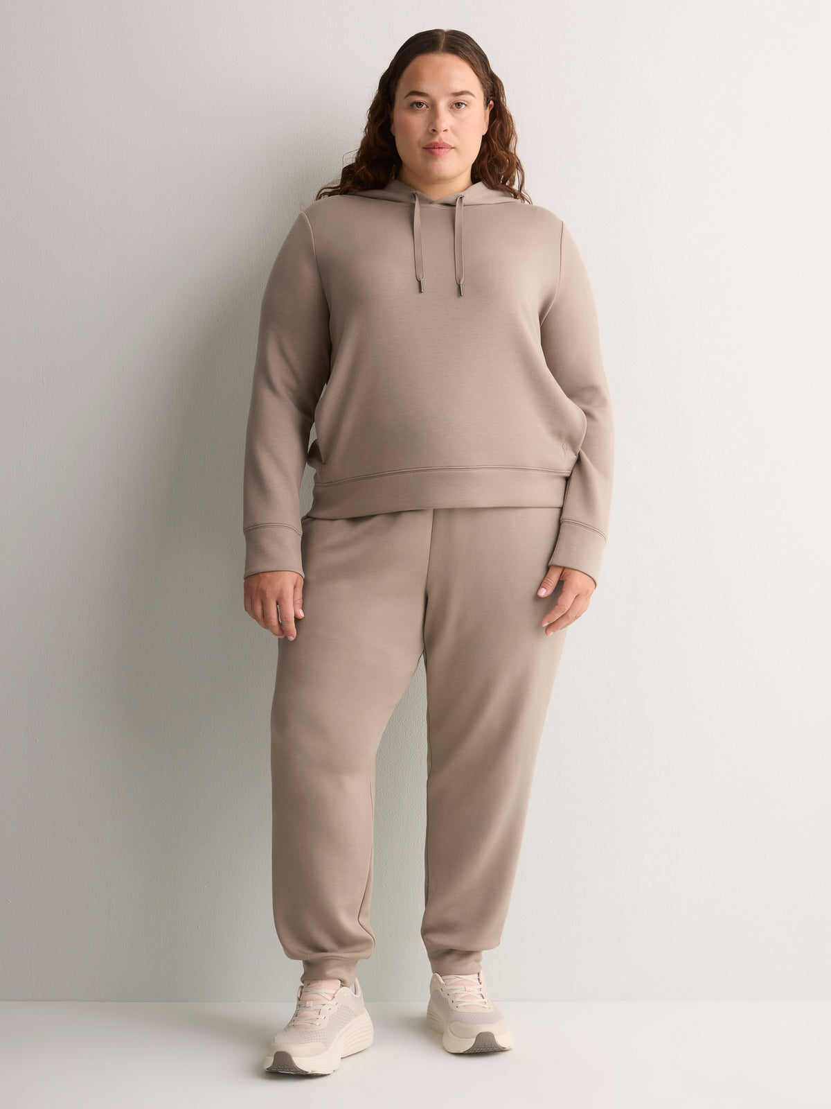 Skechluxe Elevate Mid-Rise Jogger Pant - Skechers