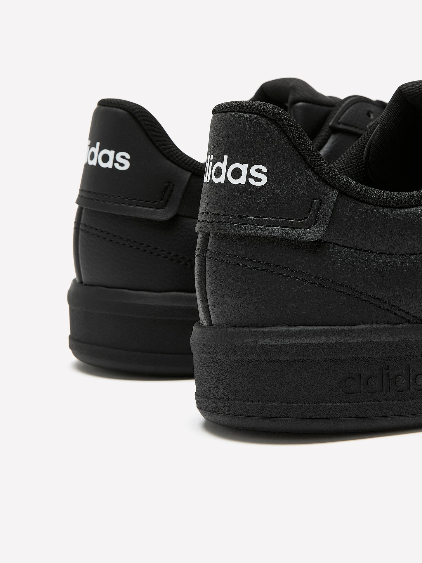 Chaussure Grand Court Alpha, pied large - adidas