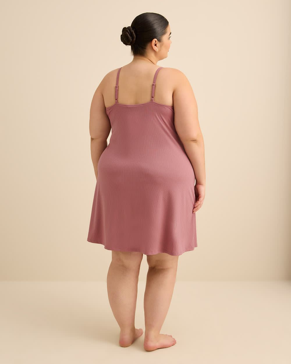 Nuisette sans manches en tricot côtelé avec dentelle - Déesse Collection