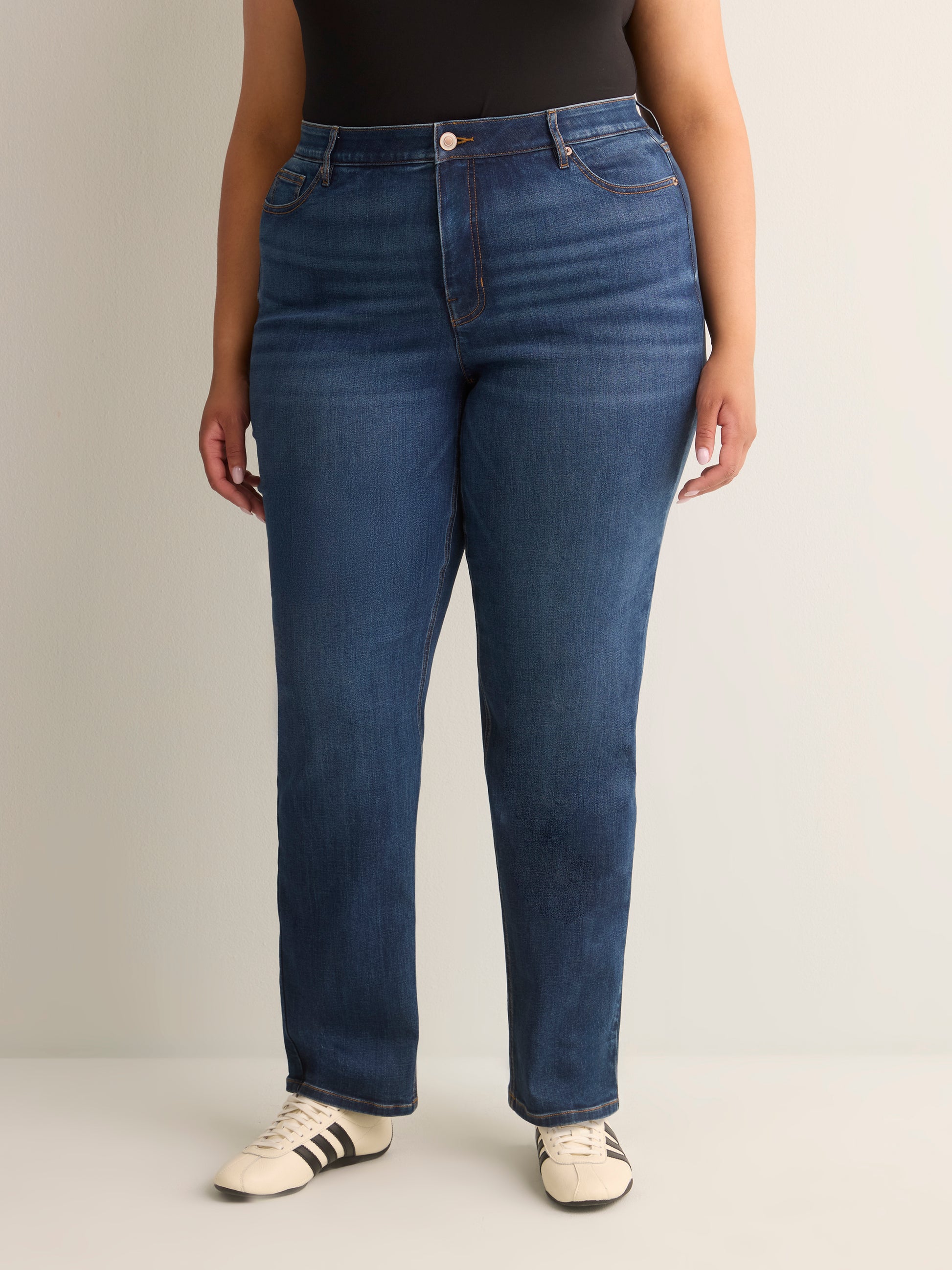 Classic-Fit Straight-Leg Mid-Rise Jean with Tummy Control - d/C JEANS