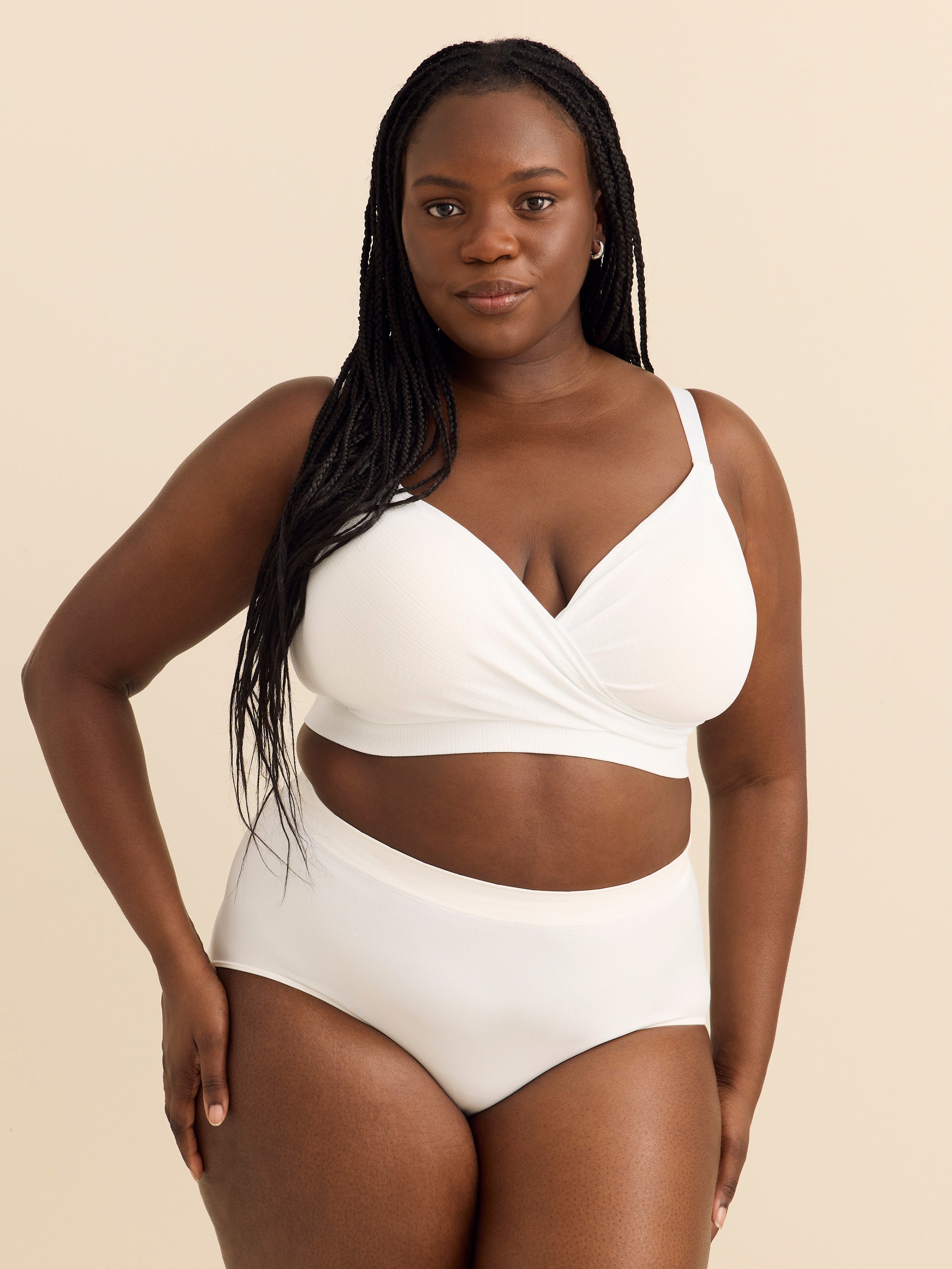 Microfibre and Pointelle Padded Wireless Bra - Déesse Collection