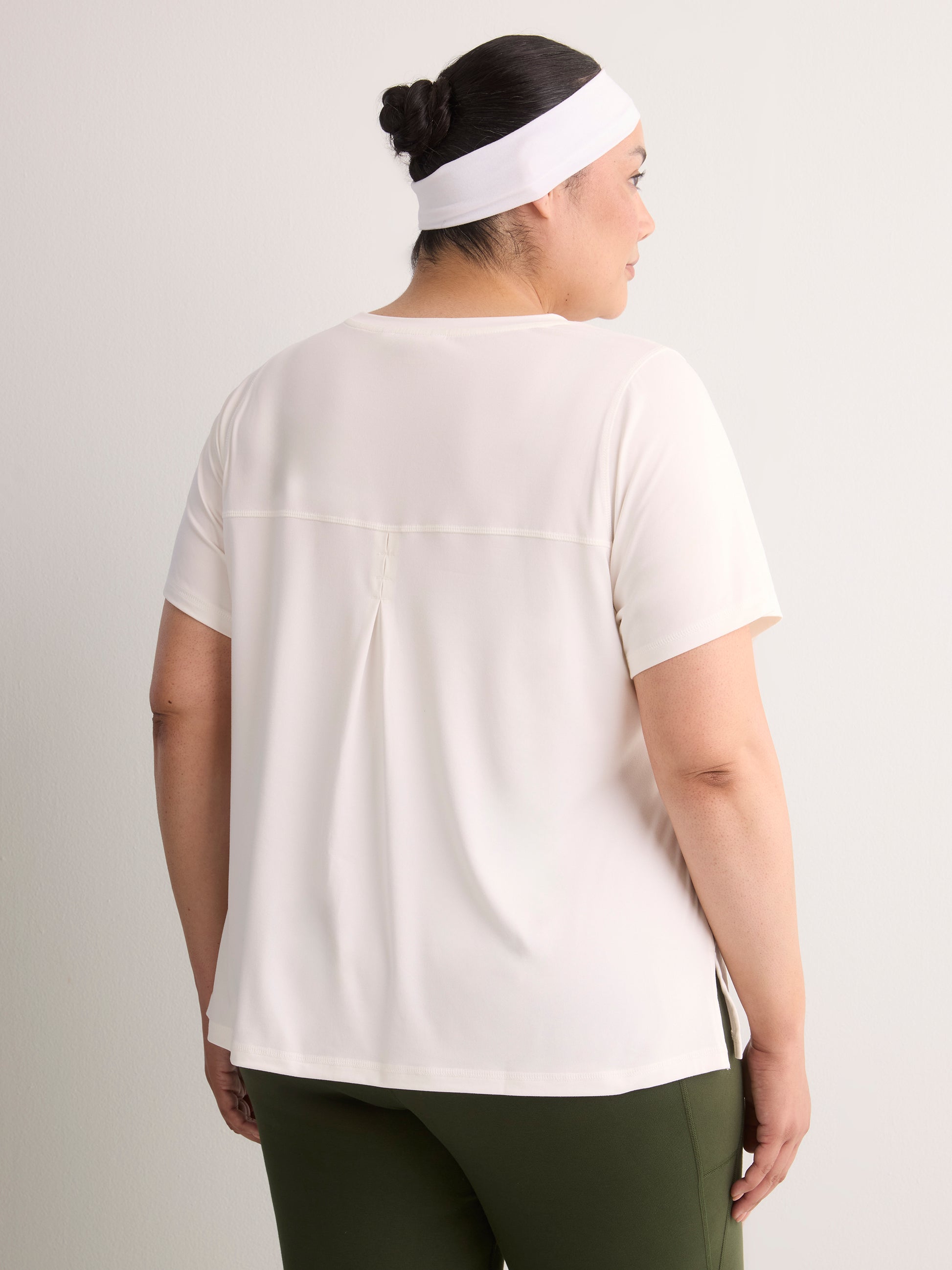 Responsible, Short-Sleeve T-Shirt with Mesh Inserts - Active Zone