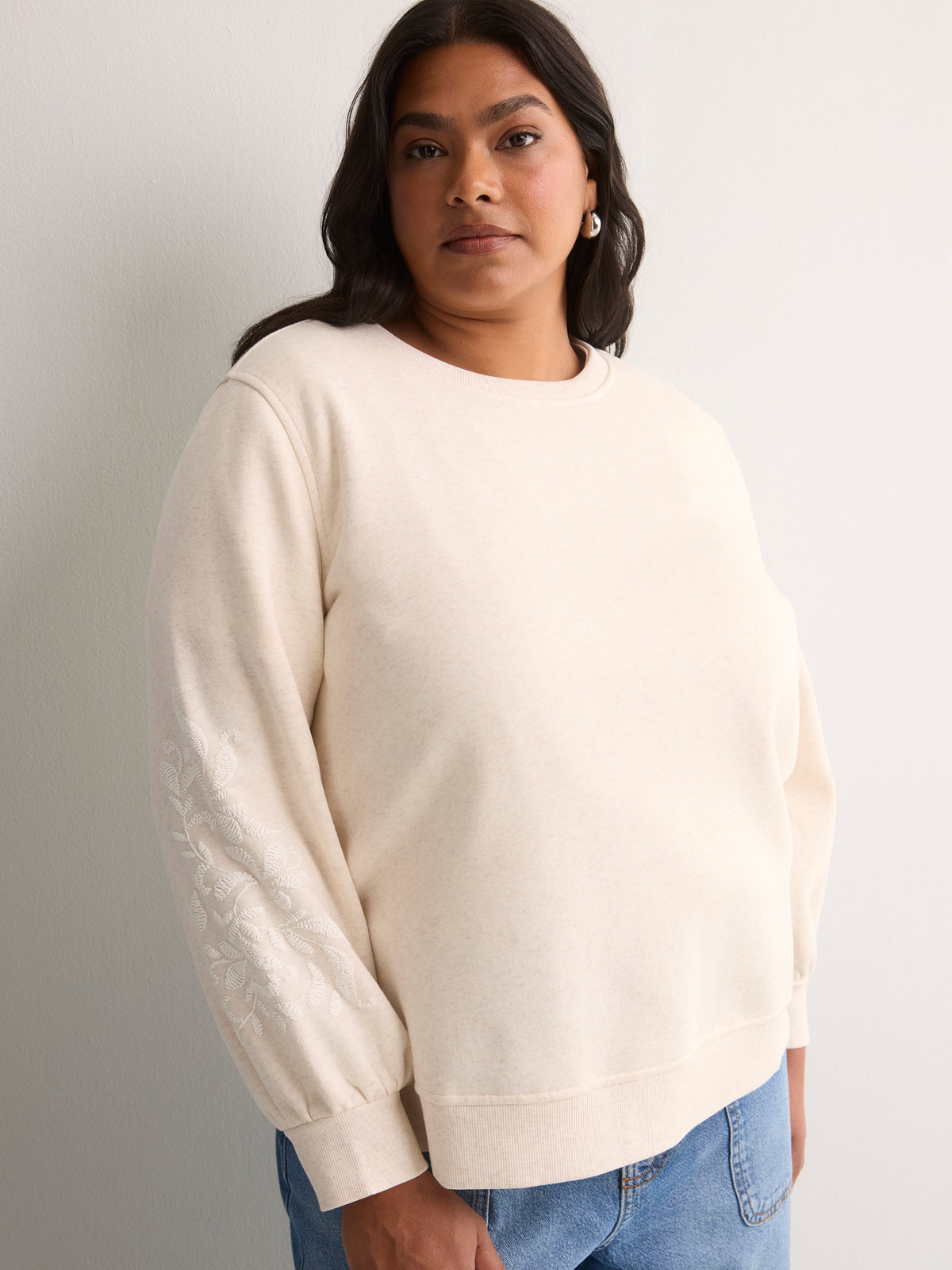 Loose Crew-Neck Fleece Sweatshirt with Long Balloon Sleeves