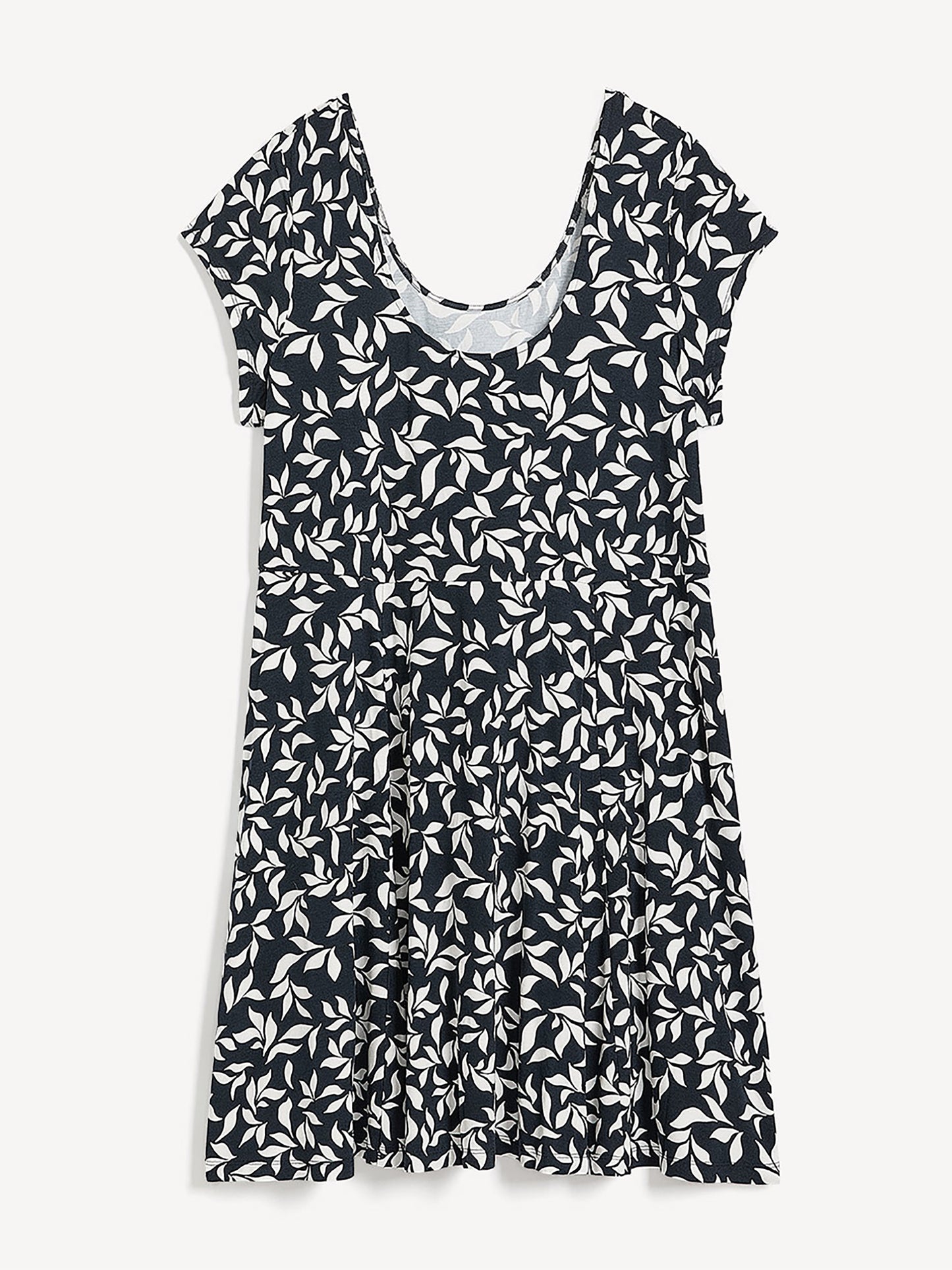 Tissu responsable, Robe à manches courtes et encolure dégagée