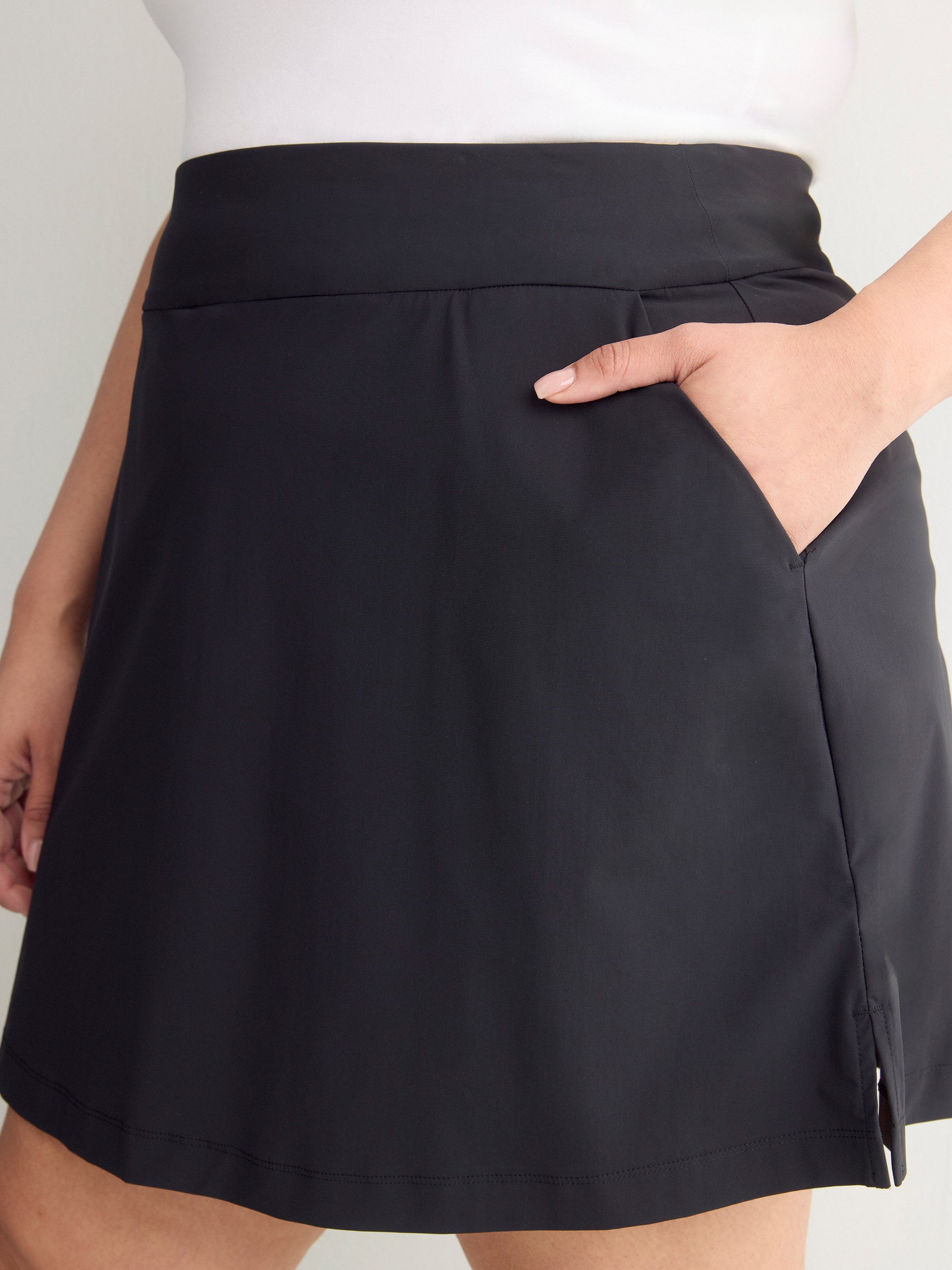 Black 4-Way Stretch Pull-On Skort - Active Zone