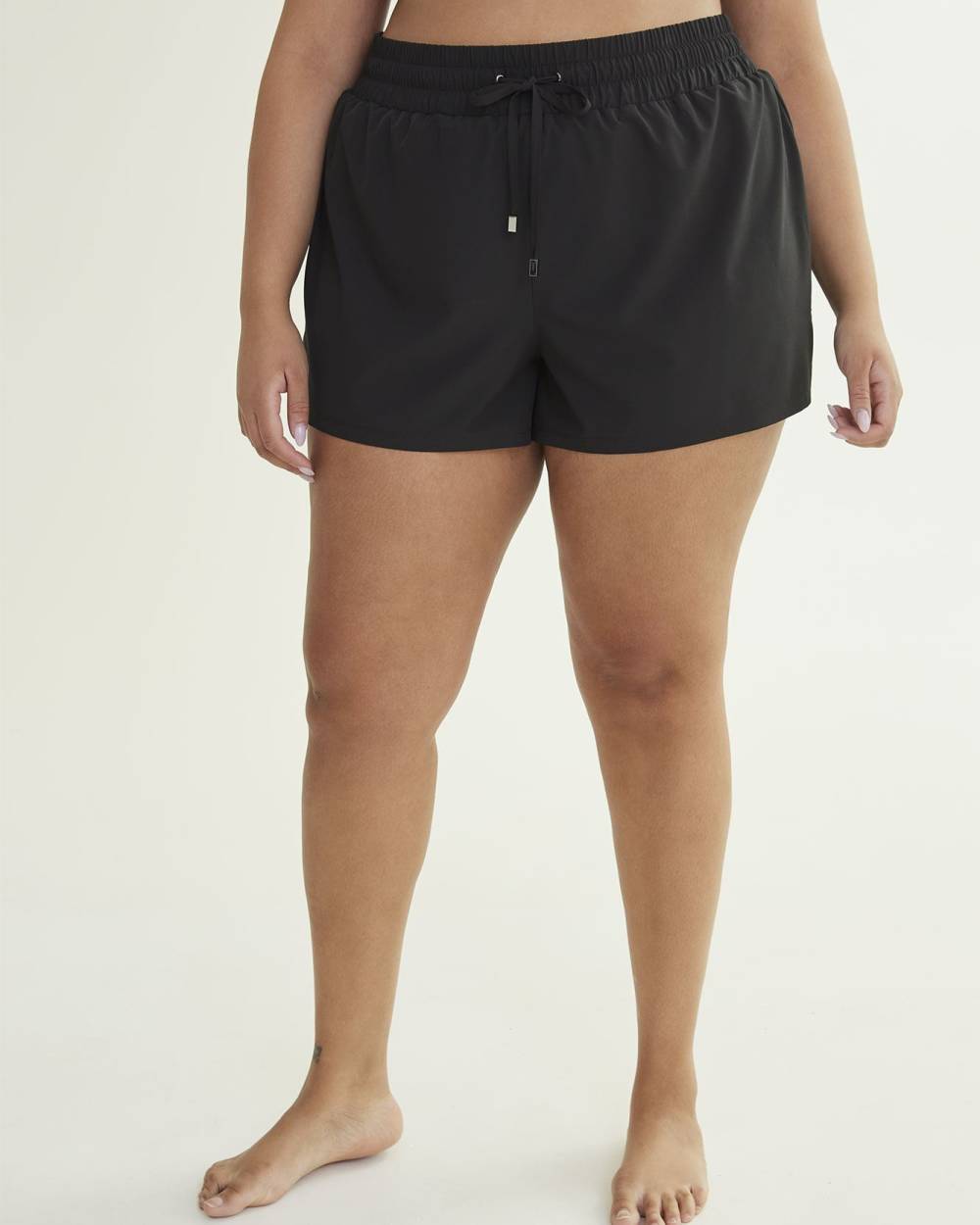 Maillot short classique extensible, tissu responsable