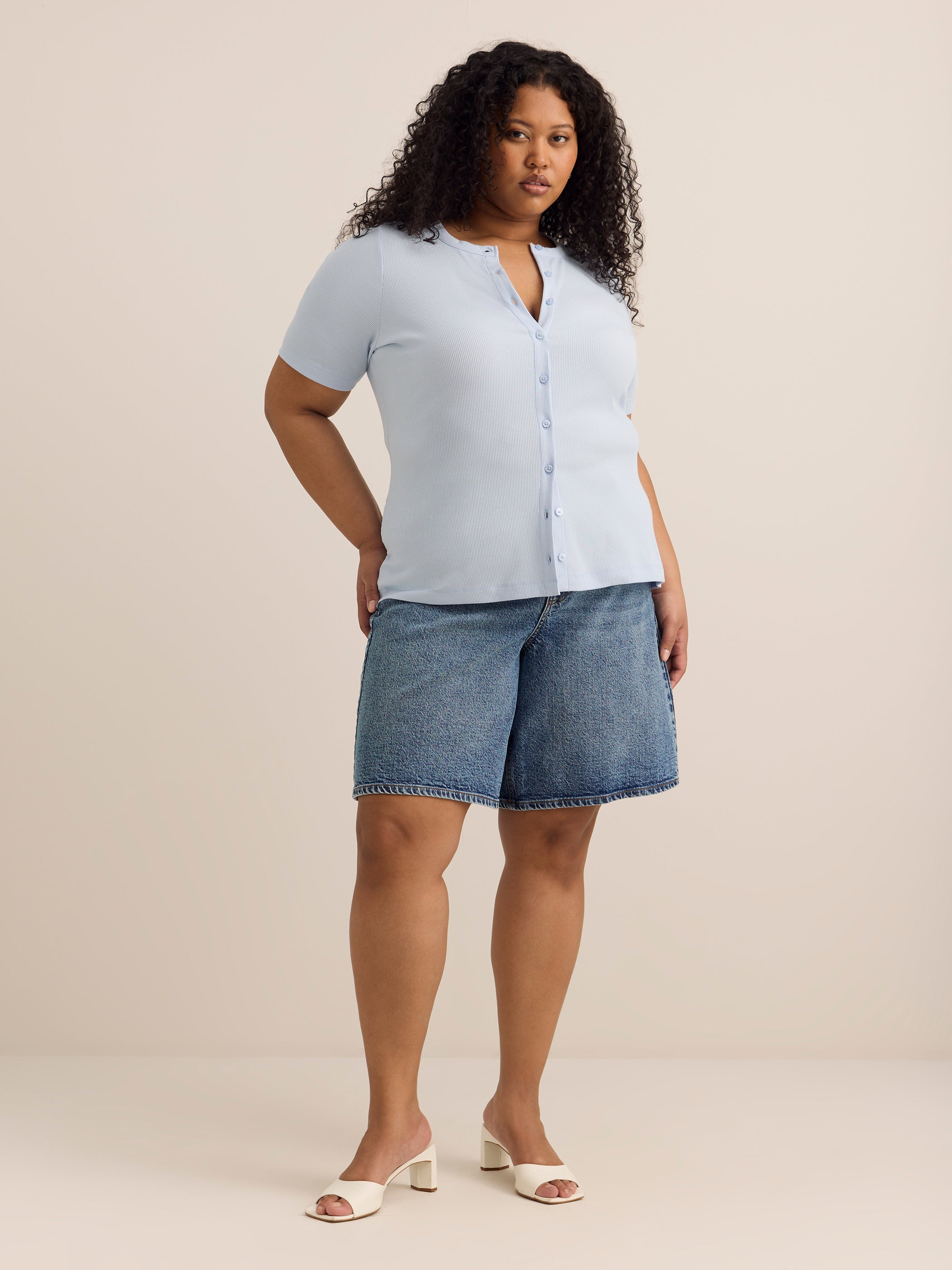 Fitted Short-Sleeve Rib Knit Cardigan