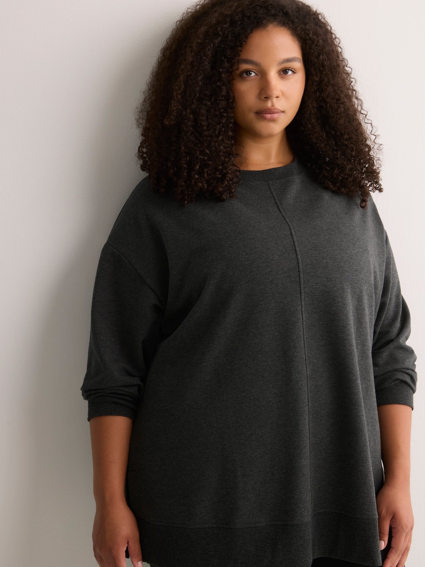 French Terry Long Sweatshirt with Fashion Cut - Active Zone