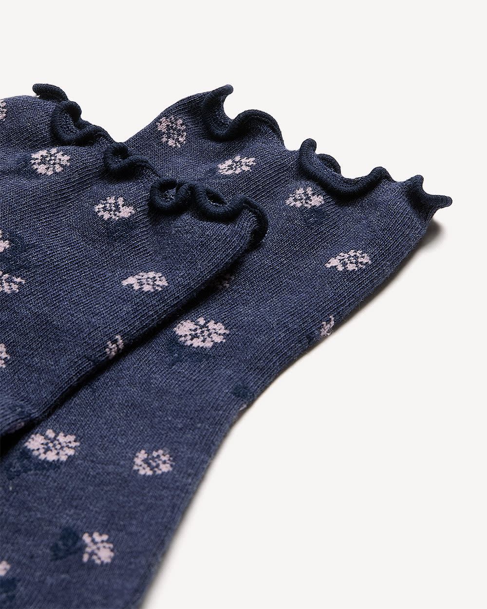 Blue Daisy-Print Ankle Socks with Lettuce Edge