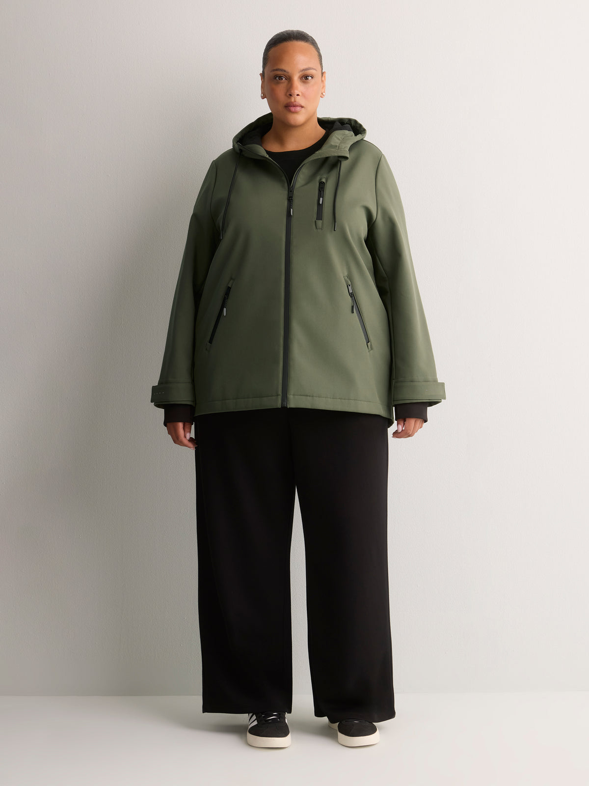Softshell Hooded Jacket - Active Zone