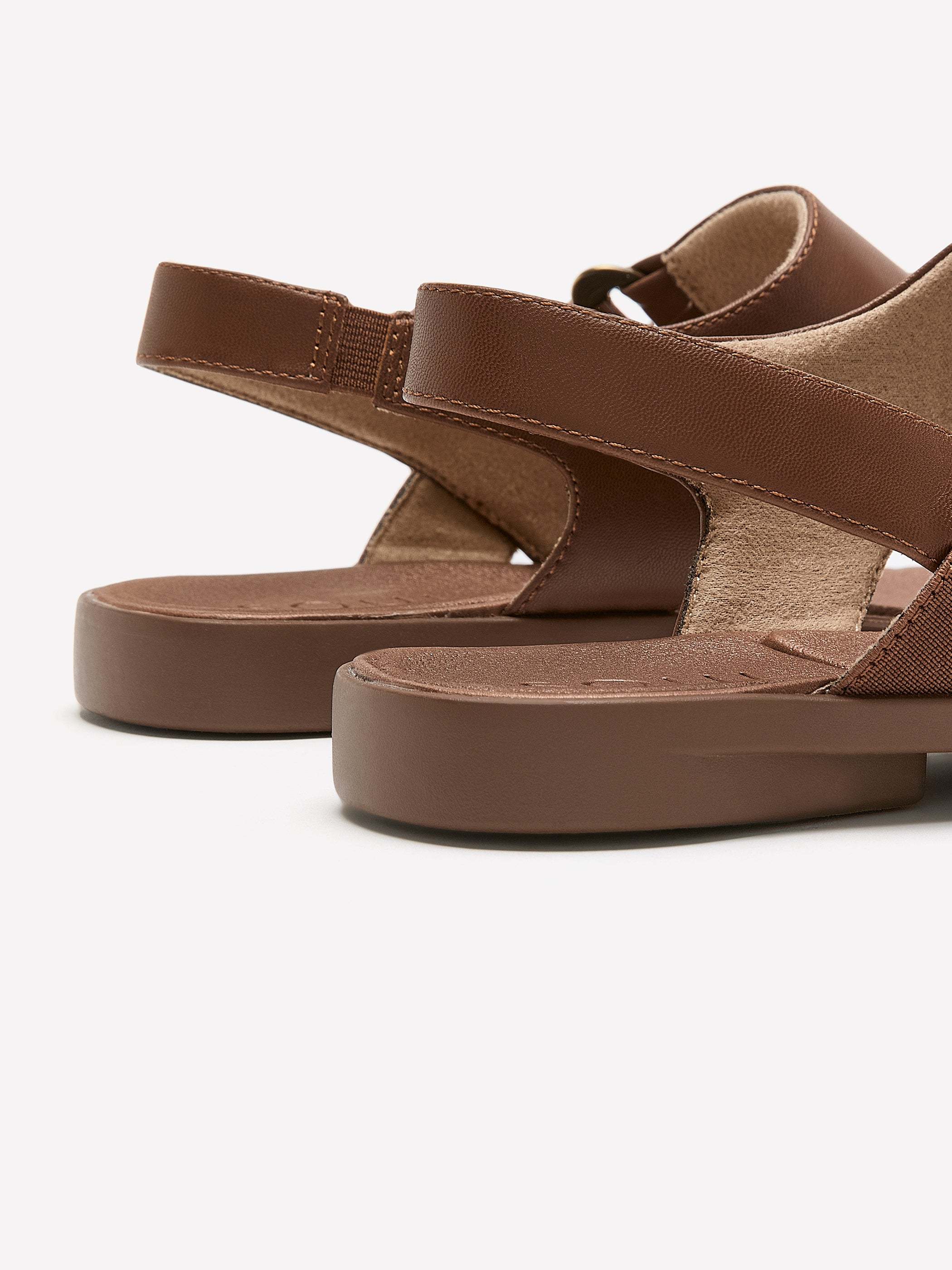 Sandale Freya avec bride arrière, pied large - Naturalizer