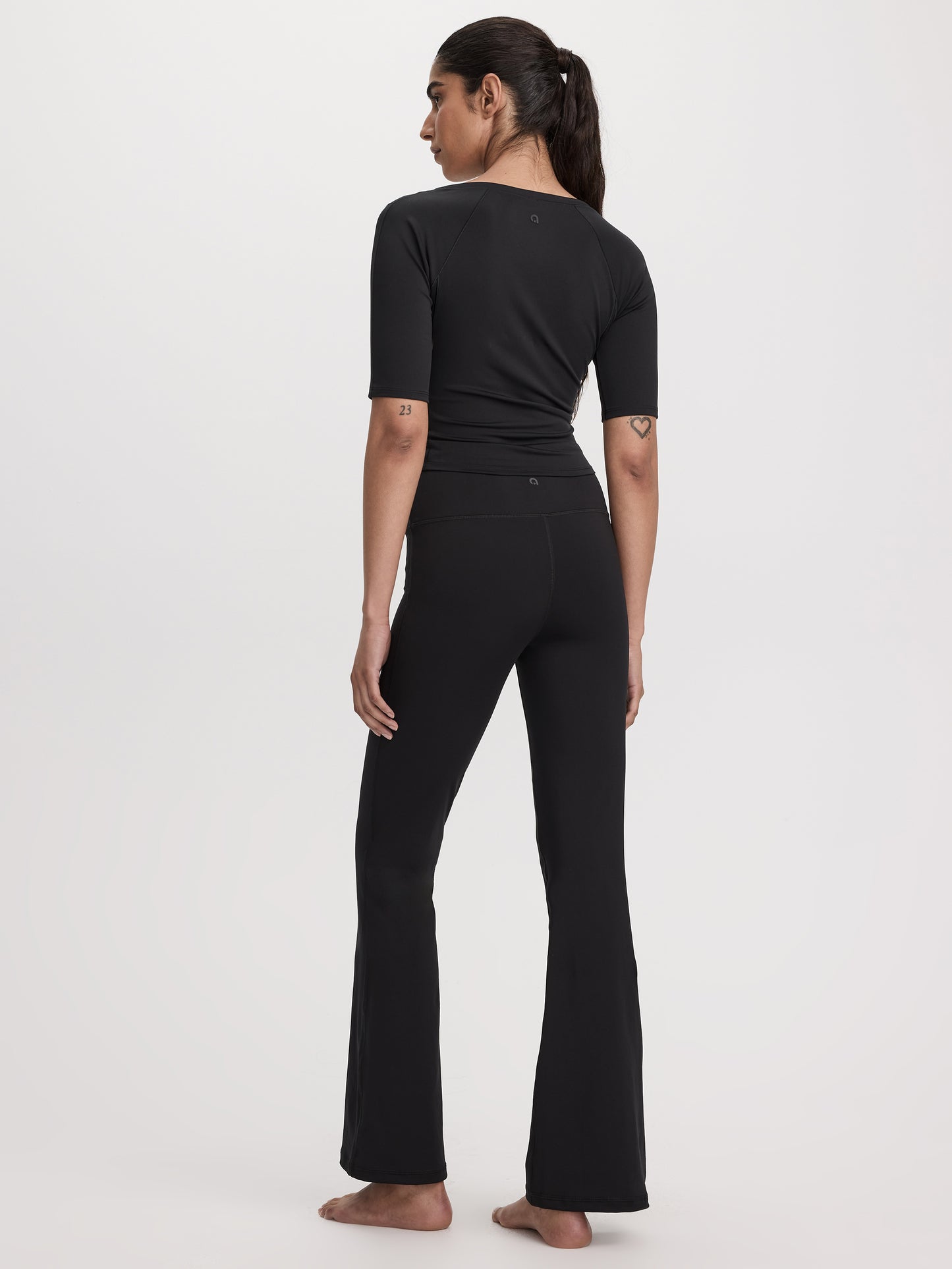 Flare-Leg Pant - PULSE (R) Hyba