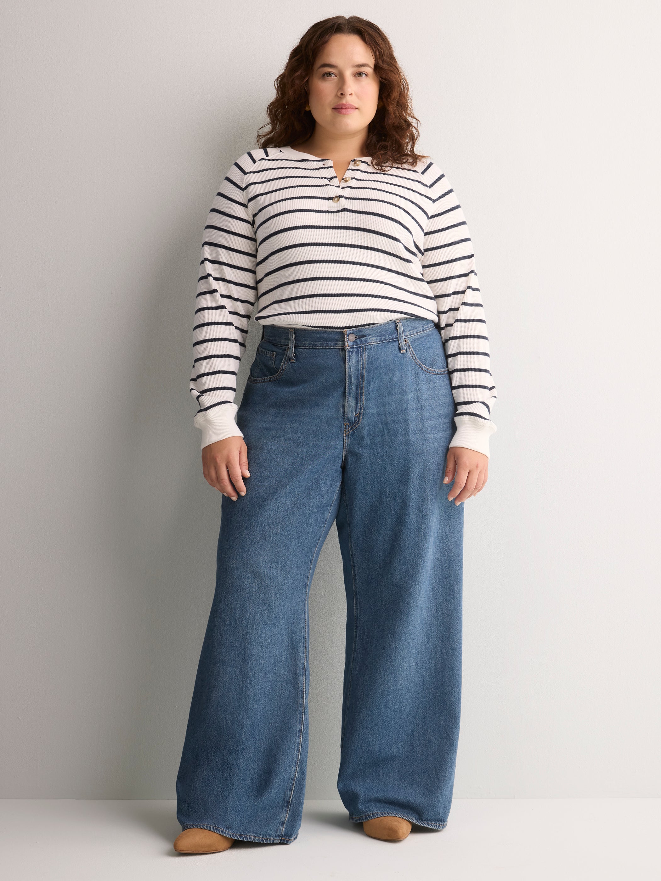 Medium Blue Cinch Baggy-Leg Jean - Levi's