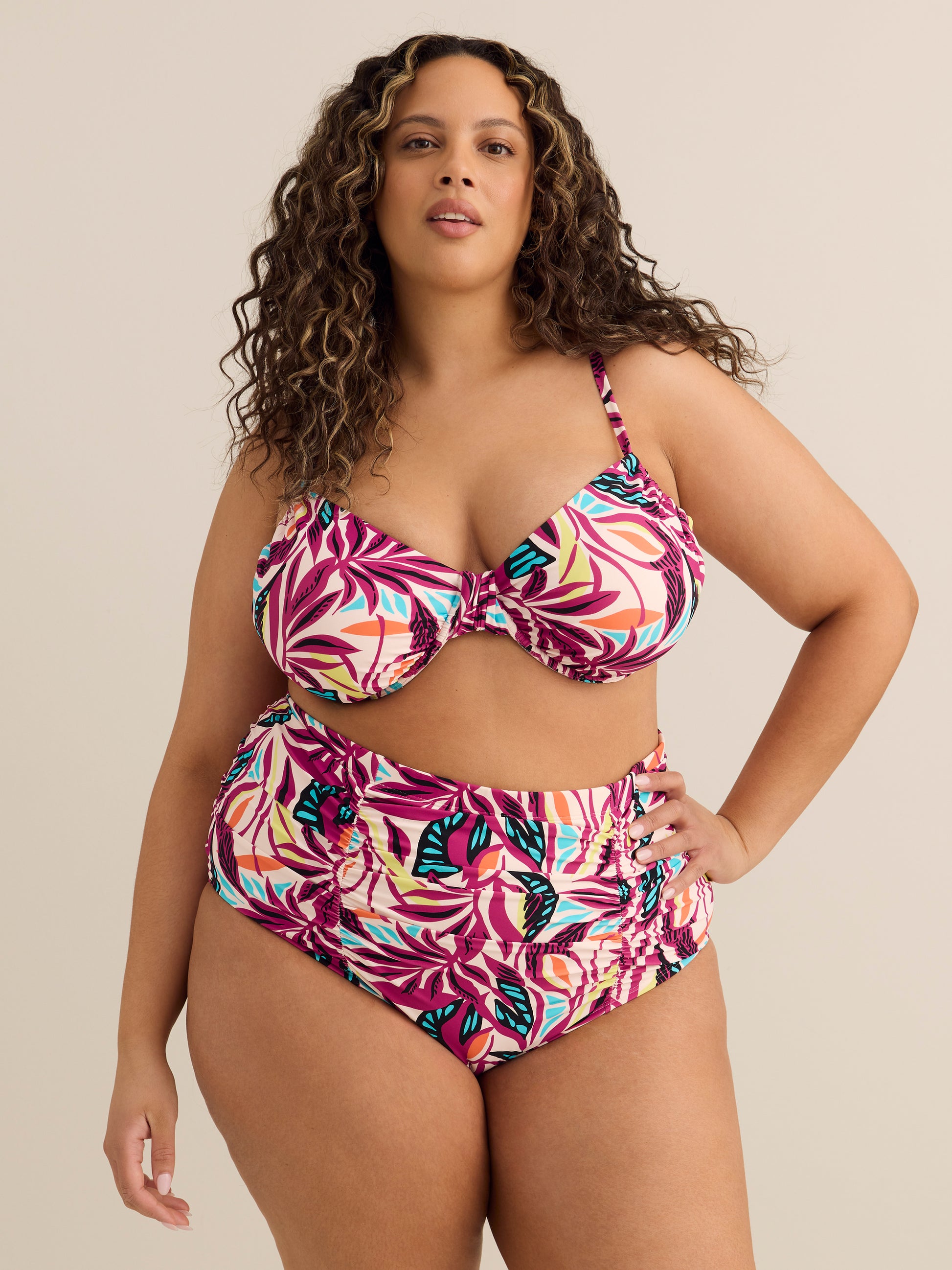 Coloured Foliage-Print Underwire Ruched Bikini Top