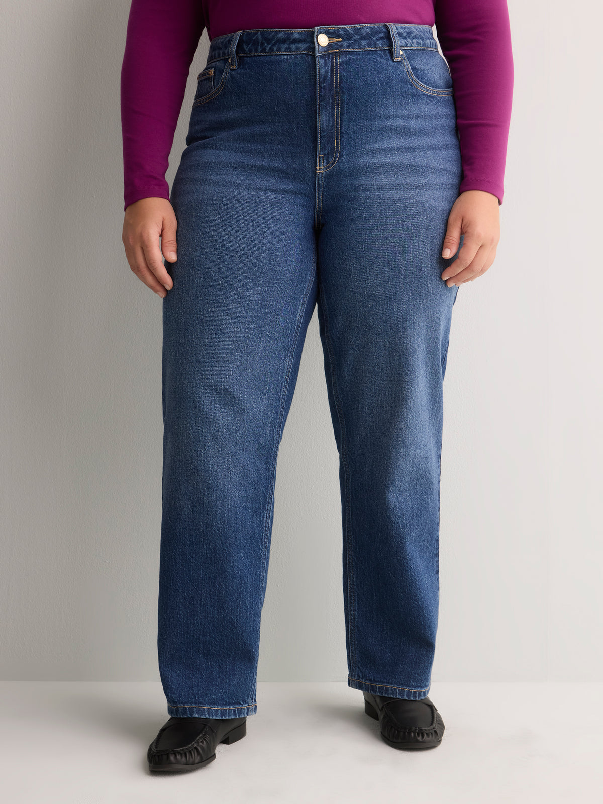 Straight-Leg Mid-Rise Classic Denim Pant - Addition Elle