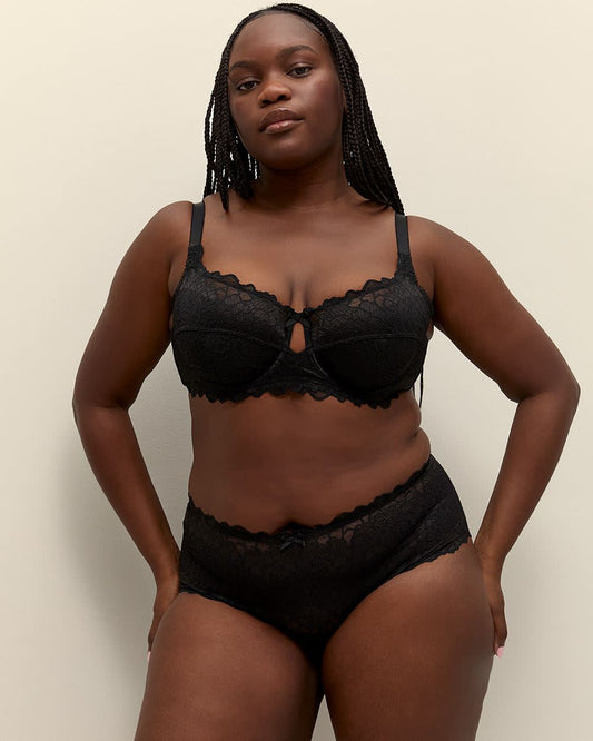 Unlined Lace Bra - Déesse Collection