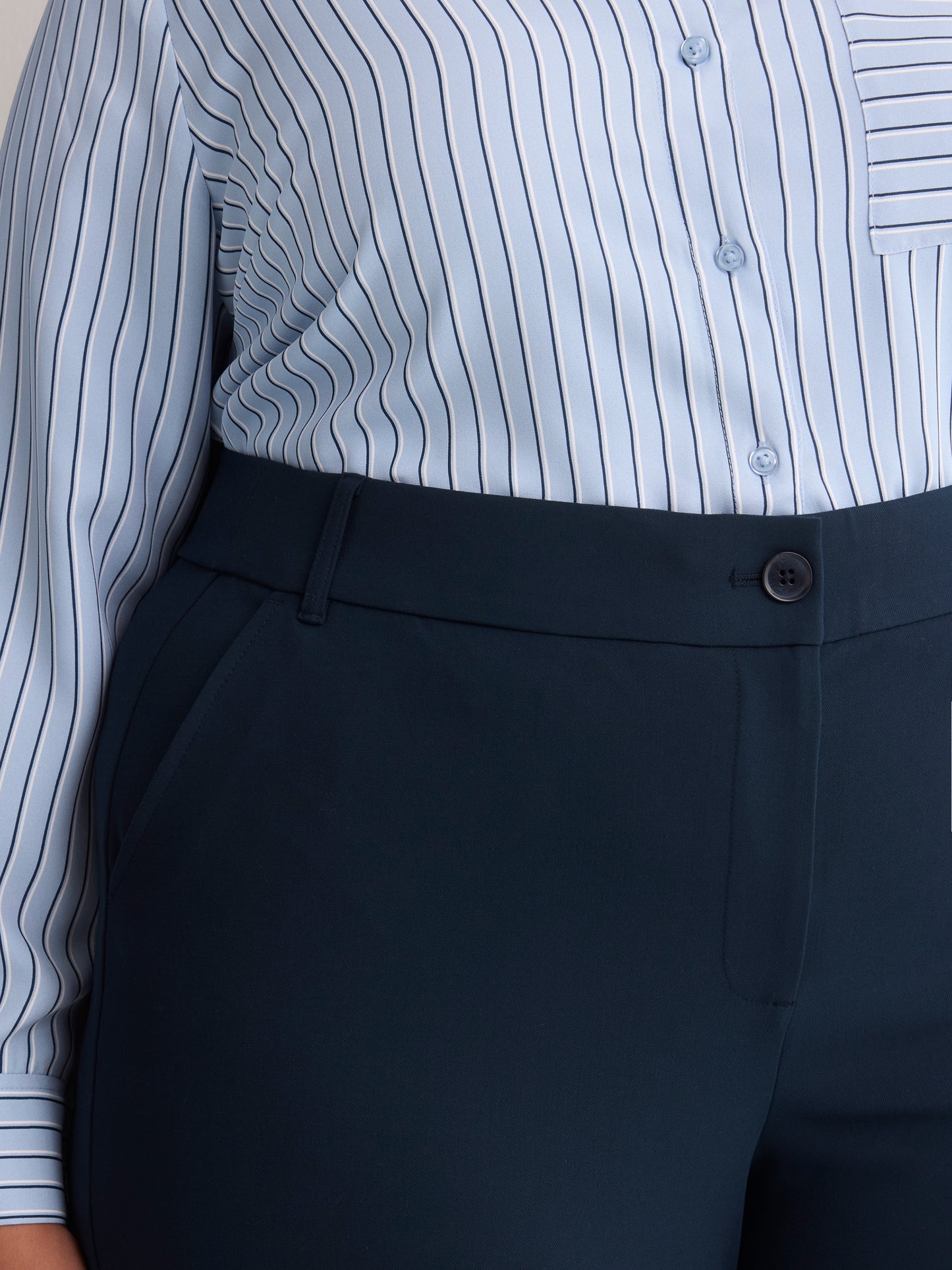Petite, Navy Curvy Straight-Leg Savvy Pant