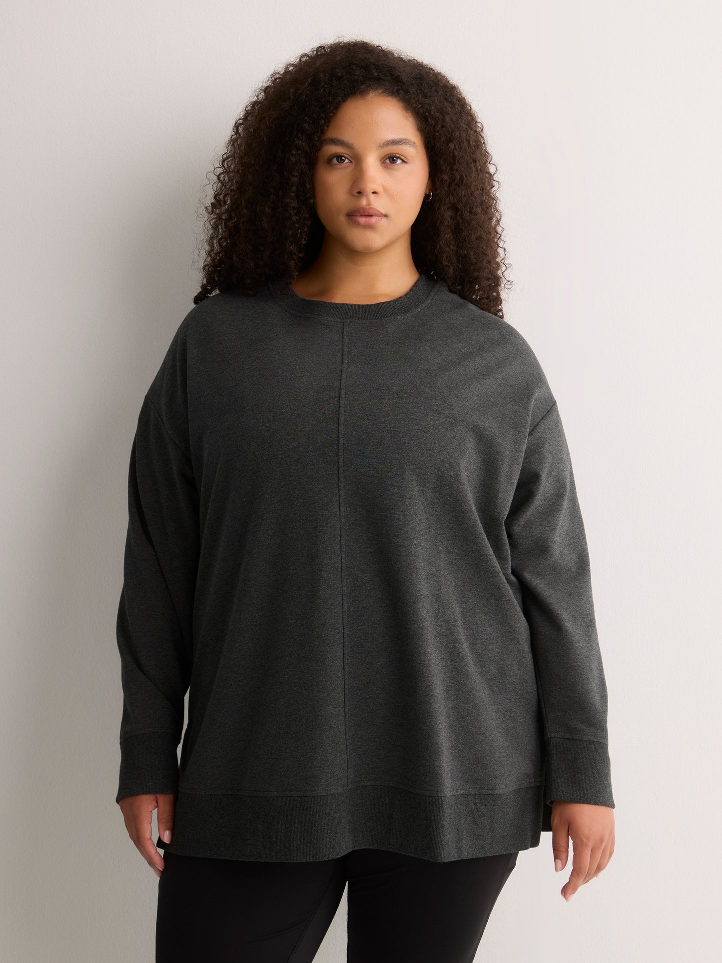 French Terry Long Sweatshirt with Fashion Cut - Active Zone