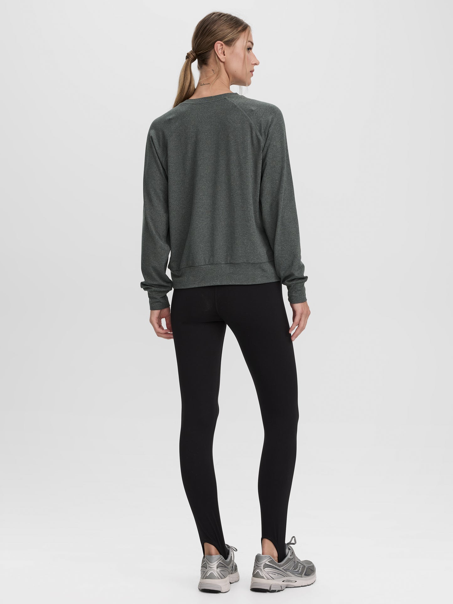 Crew-Neck Pullover - DRY-LUX (R) Hyba Essentials