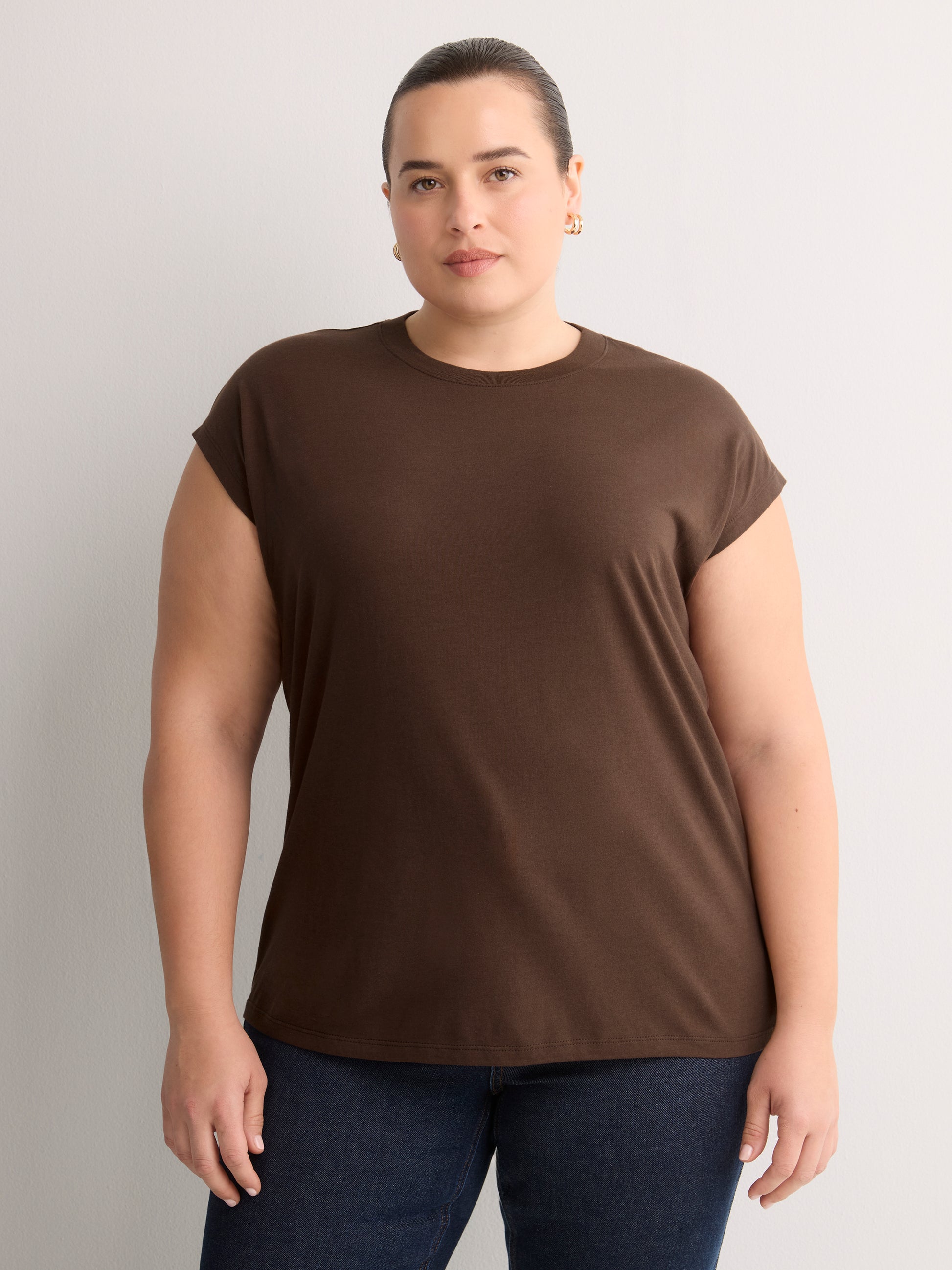 Straight-Fit Extended-Sleeve Crew-Neck Knit Top