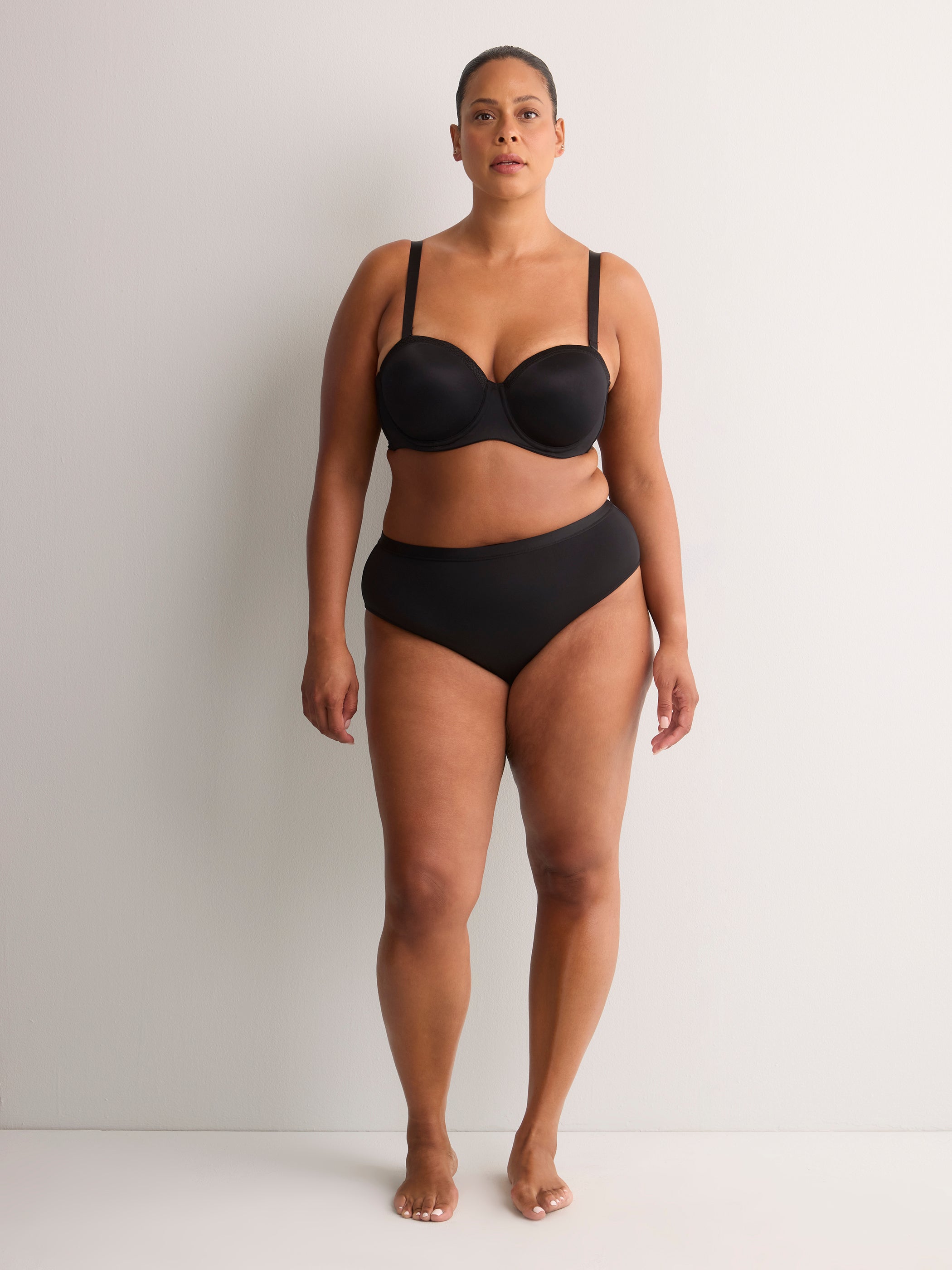 Strapless/Multiway Microfibre Bra - Déesse Collection