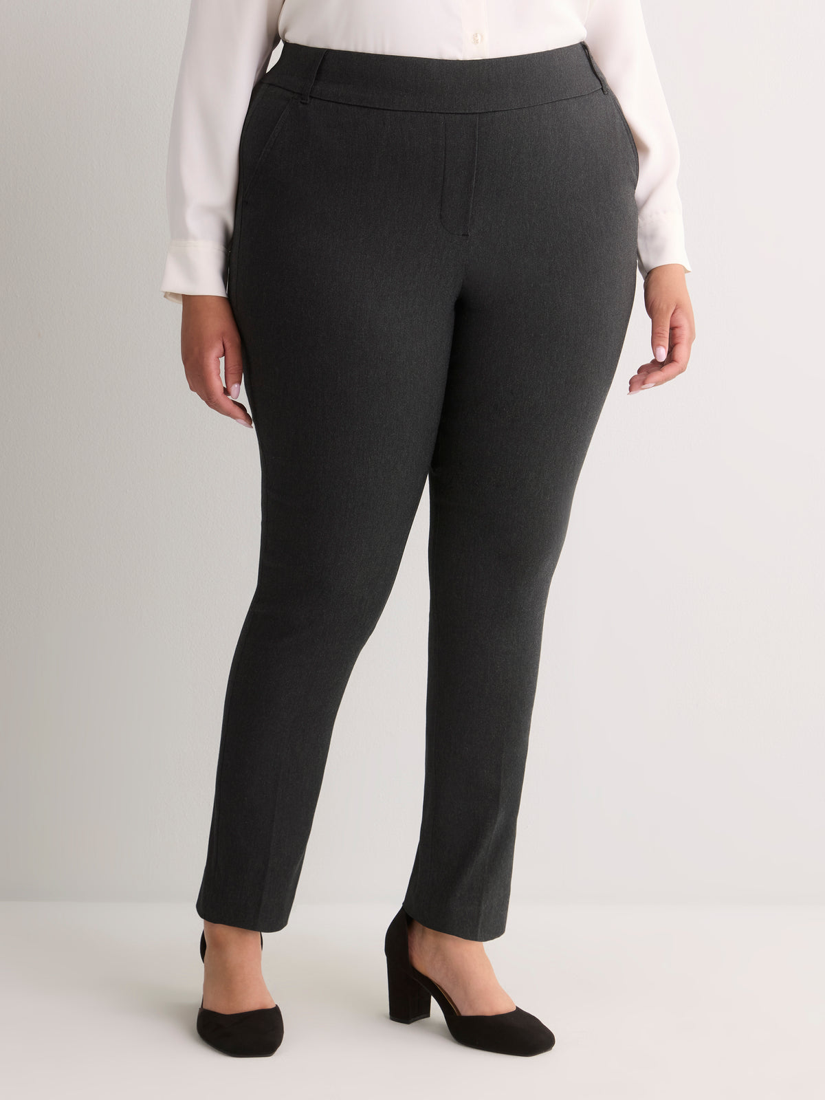 Responsible, Petite, Grey Skinny-Leg Savvy Pants
